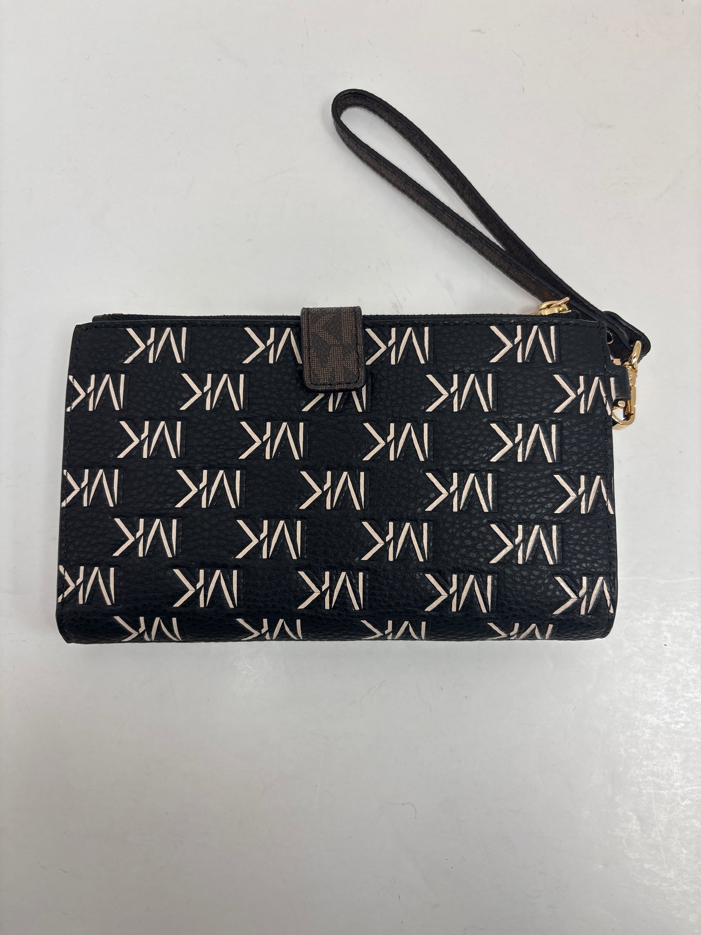 Wristlet Designer By Michael Kors, Size: Large