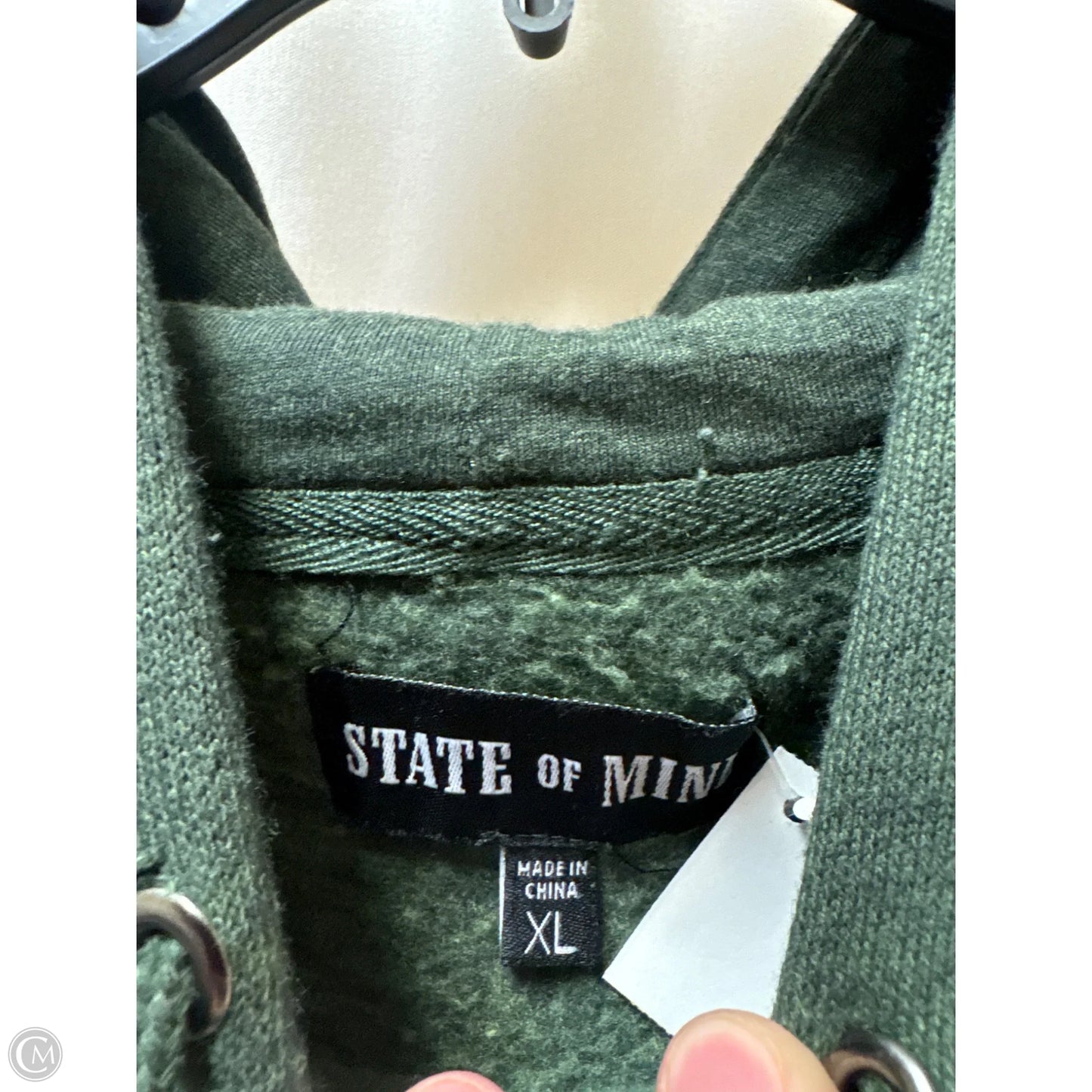 Sweatshirt Hoodie By Clothes Mentor In Green, Size: Xl