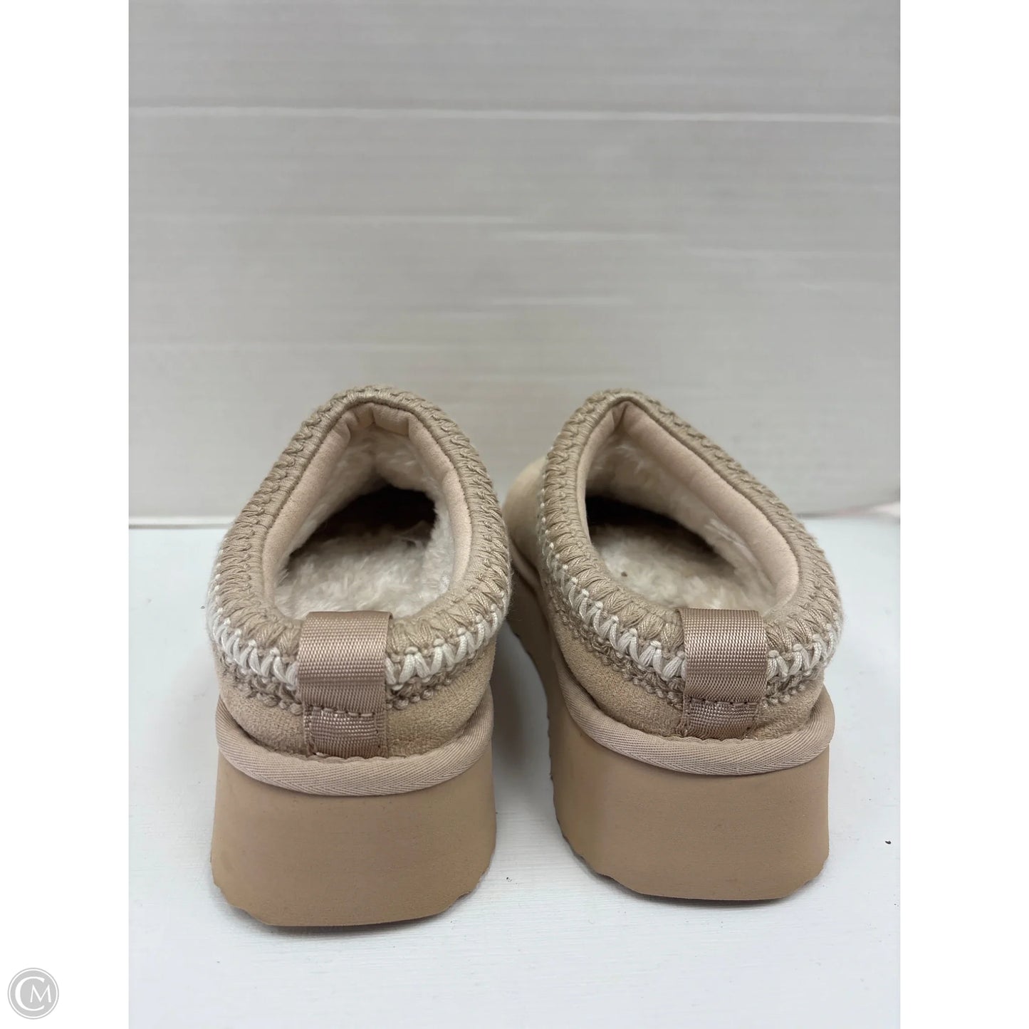 Shoes Flats By Matisse In Beige, Size: 6