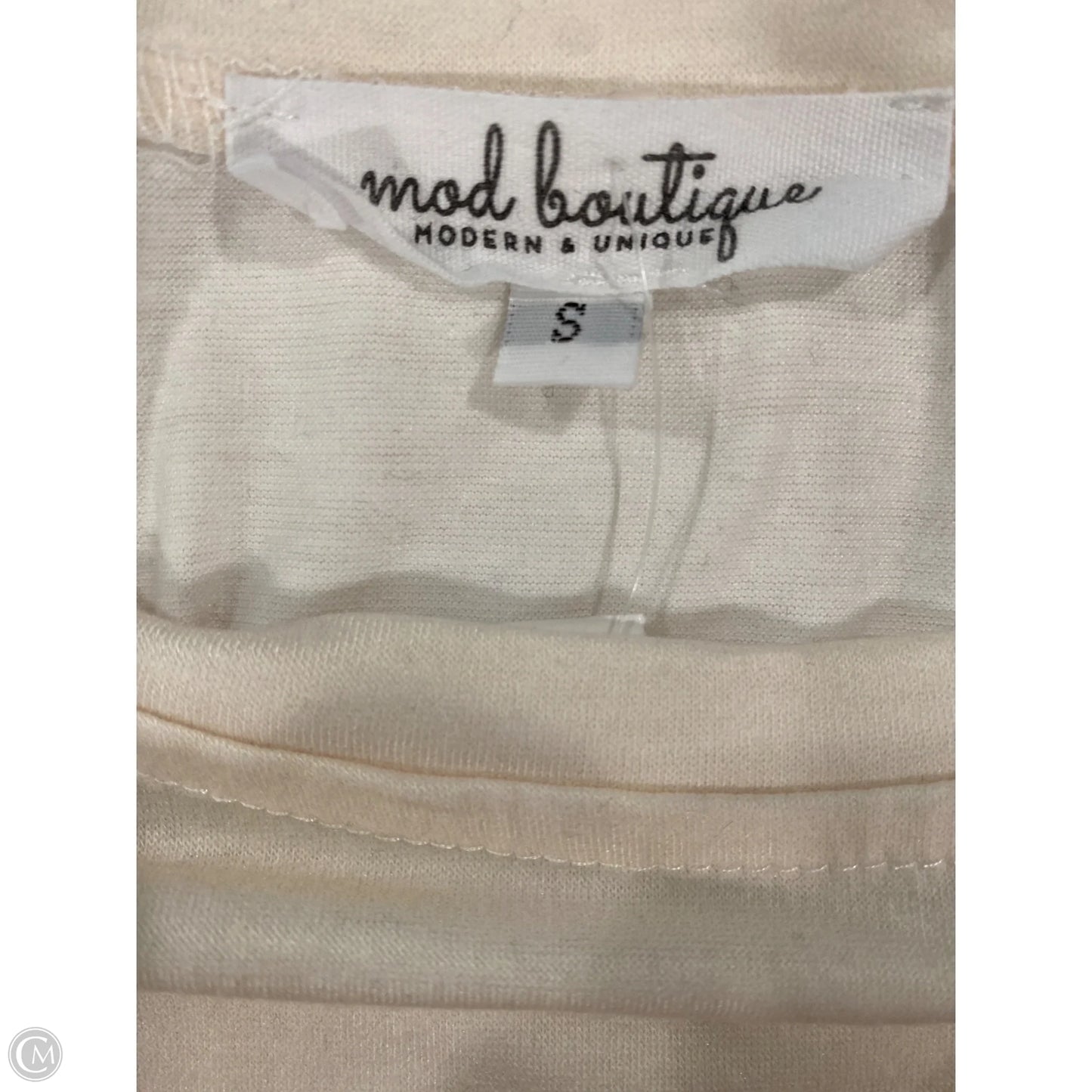 Top Short Sleeve By Clothes Mentor In Cream, Size: S