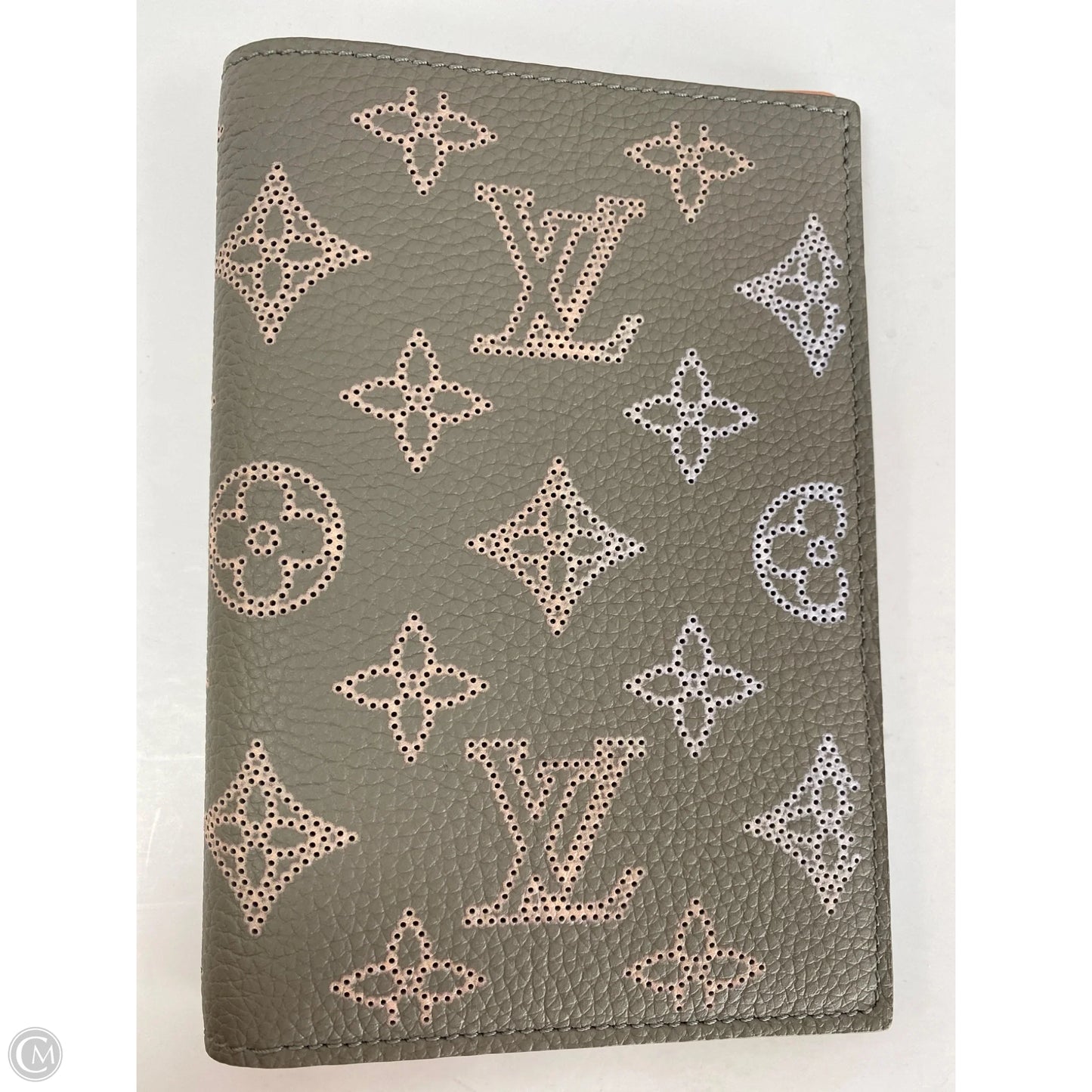 Wallet Luxury Designer By Louis Vuitton, Size: Medium