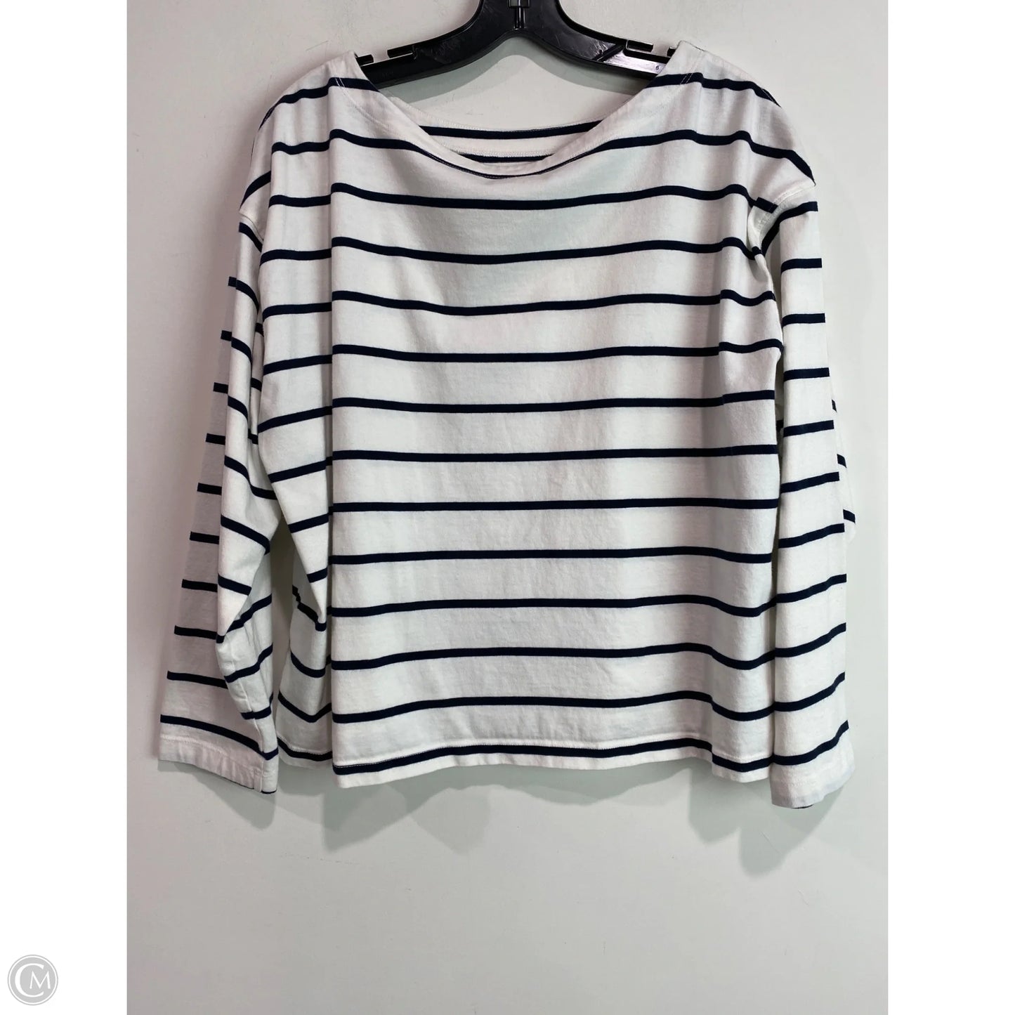 Top Long Sleeve By Old Navy In White, Size: Xl