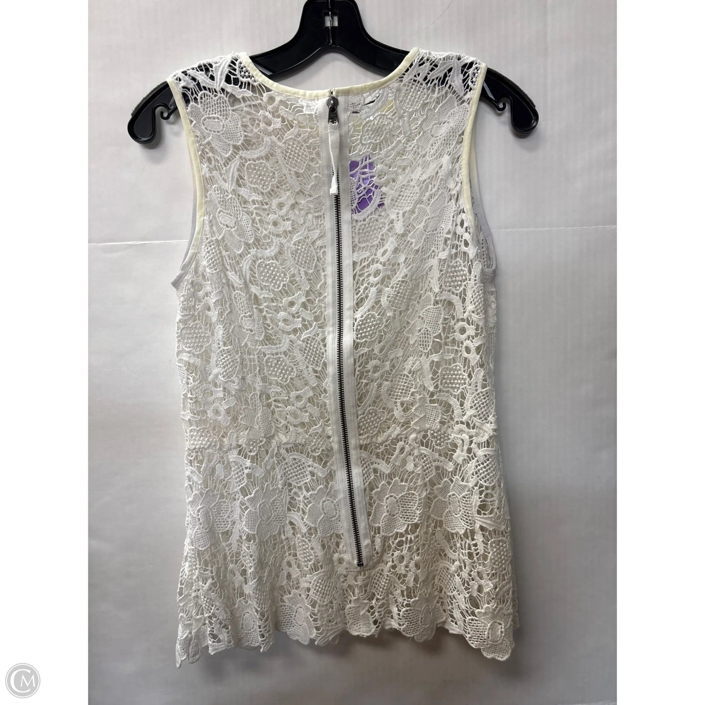 Top Sleeveless By Cabi In White, Size: S