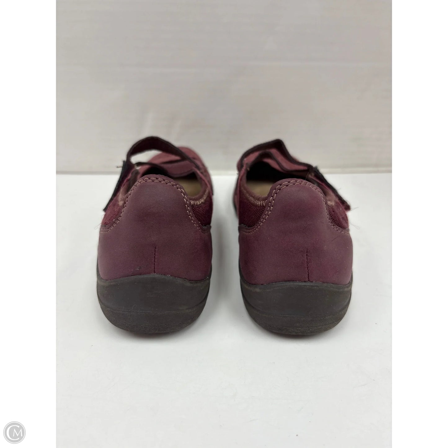 Shoes Flats By Clothes Mentor In Maroon, Size: 7.5