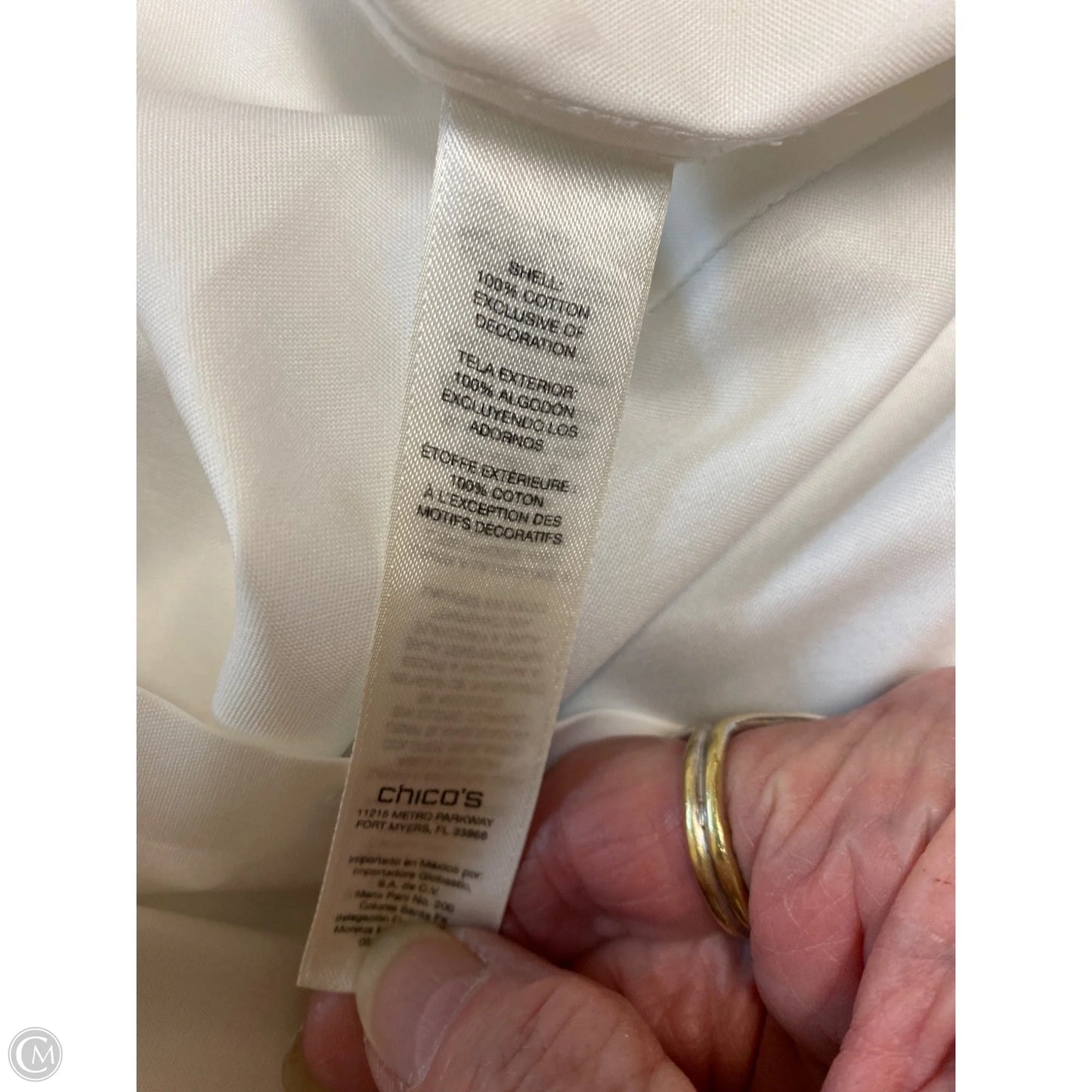Top Long Sleeve By Chicos In White, Size: S