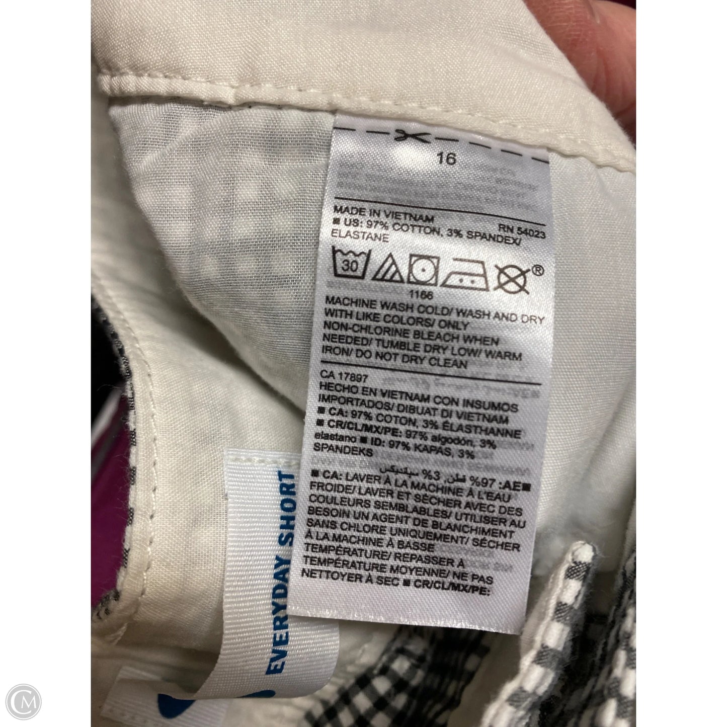 Shorts By Old Navy In Black & White, Size: 16