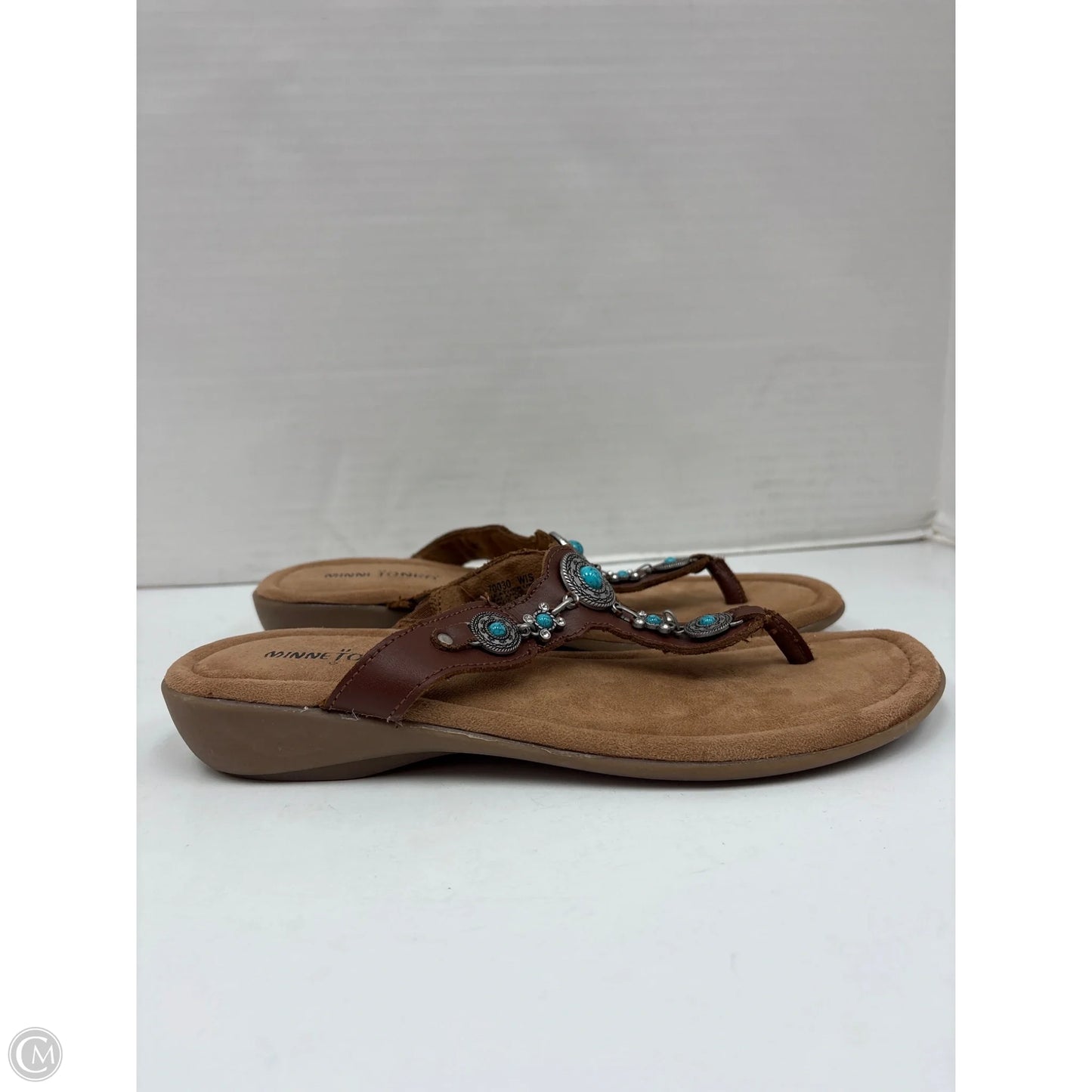 Sandals Flats By Minnetonka In Brown, Size: 9