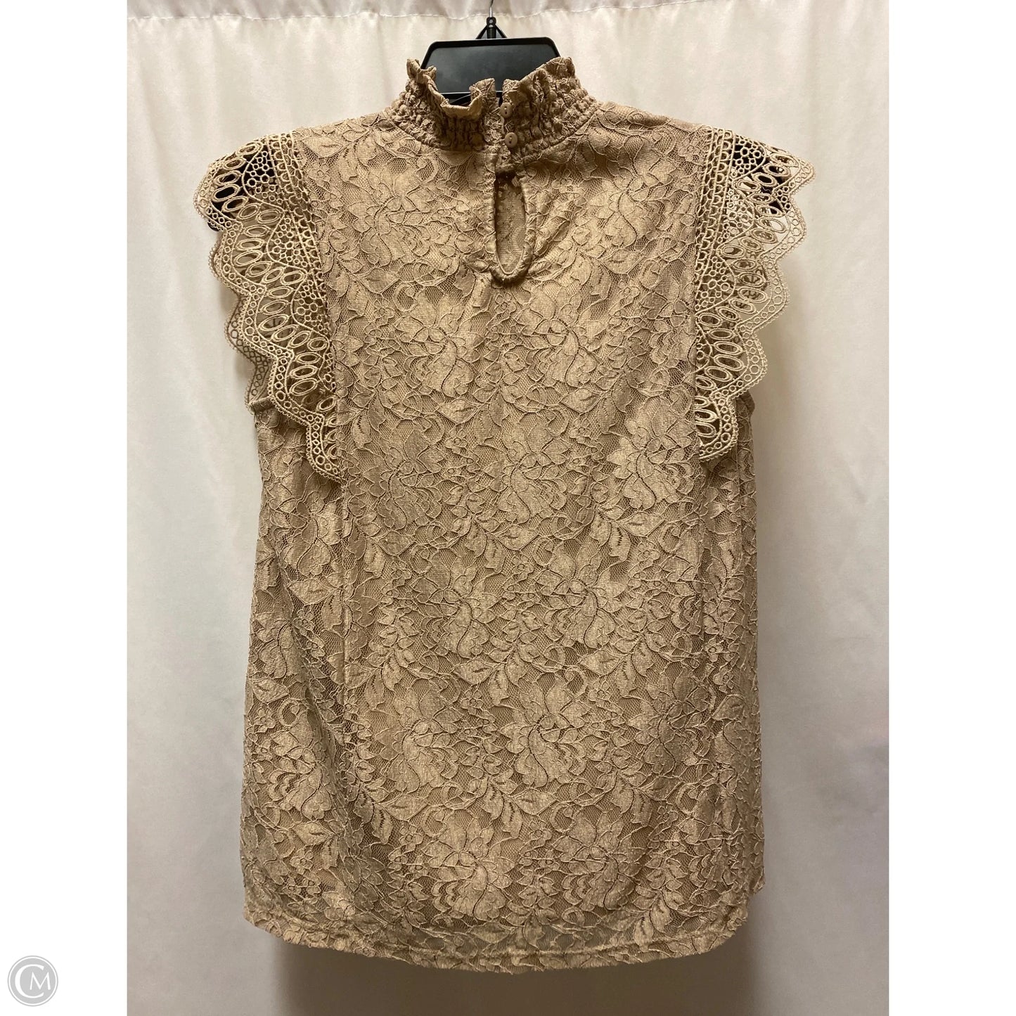 Top Sleeveless By Cable And Gauge In Tan, Size: S