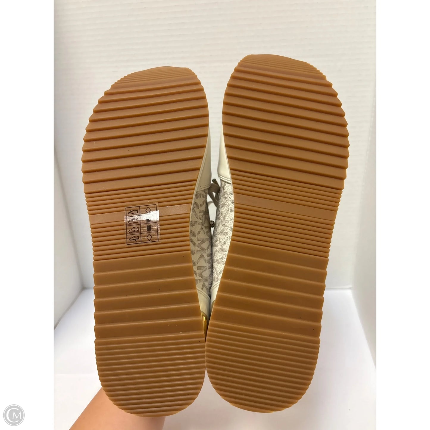 Shoes Designer By Michael Kors In Beige, Size: 9.5