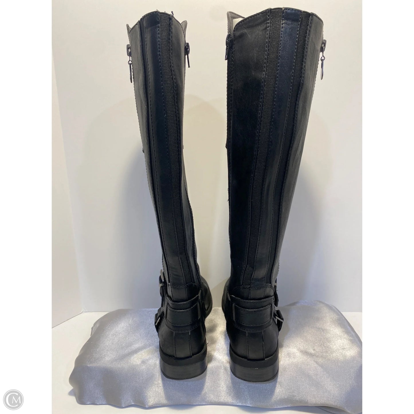 Boots Knee Flats By Clothes Mentor In Black, Size: 7