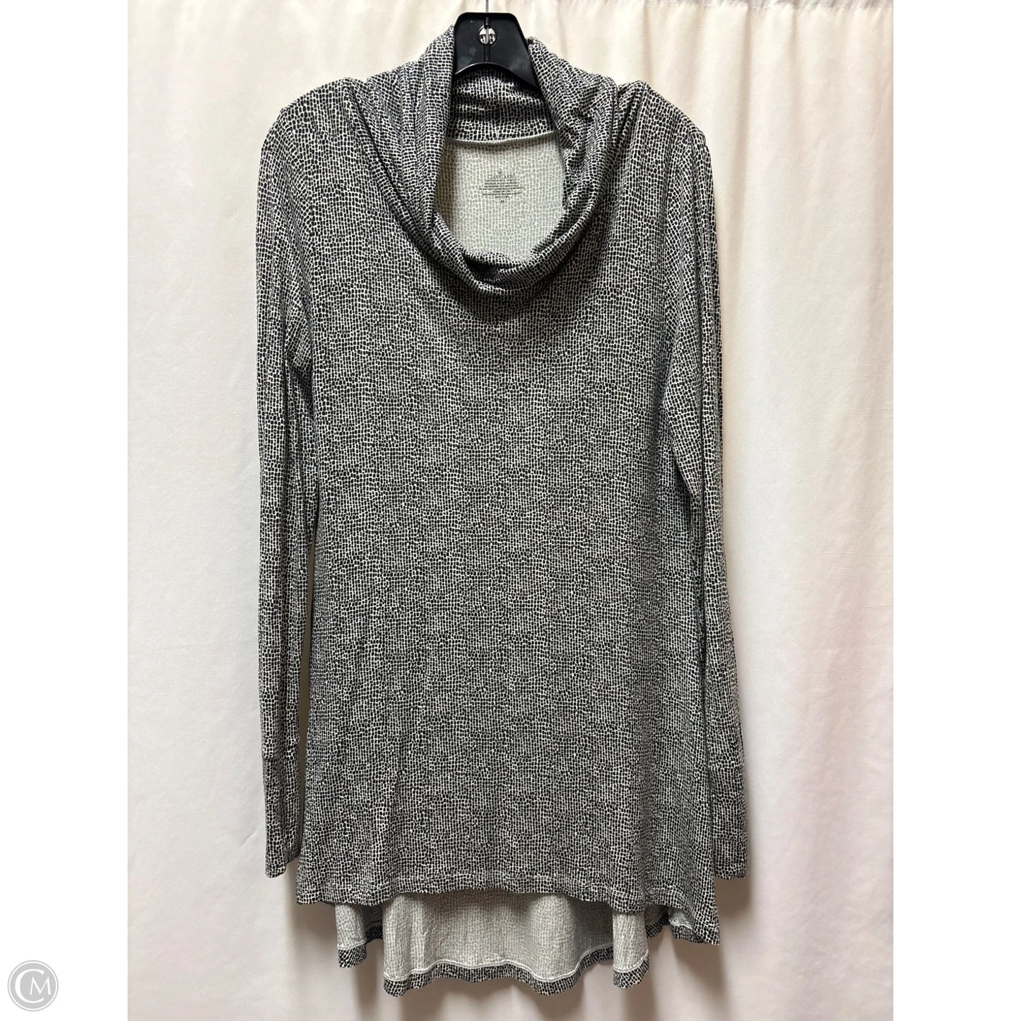 Top Long Sleeve By Cuddl Duds In Black & White, Size: M