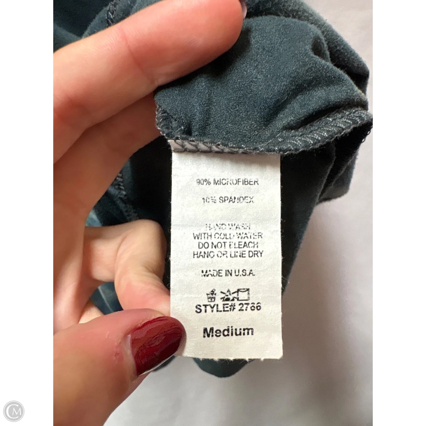 Dress Casual Short By Clothes Mentor In Grey, Size: M