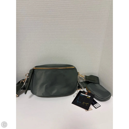 Handbag By Clothes Mentor, Size: Medium