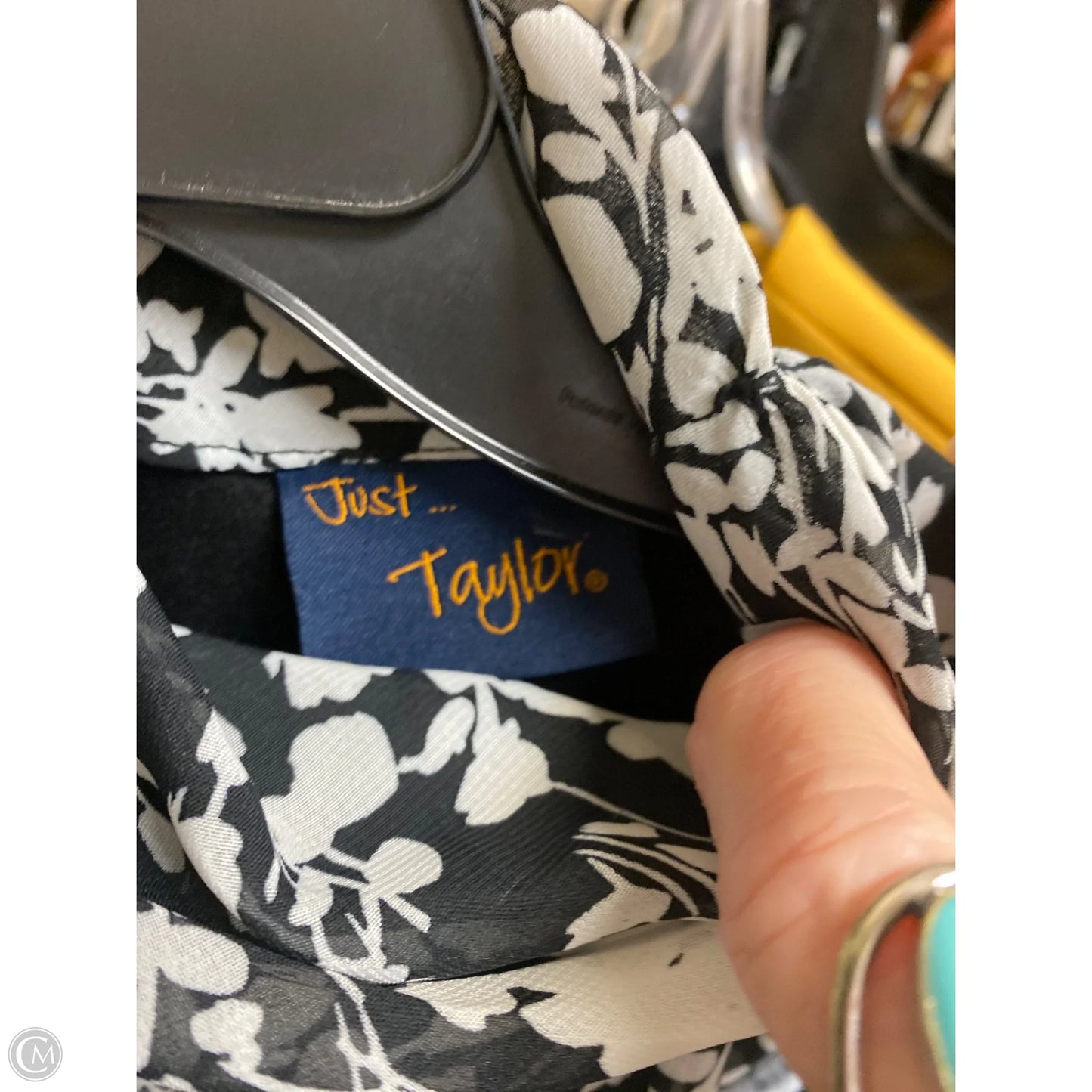 Dress Casual Midi By Just Taylor In Black & White, Size: M