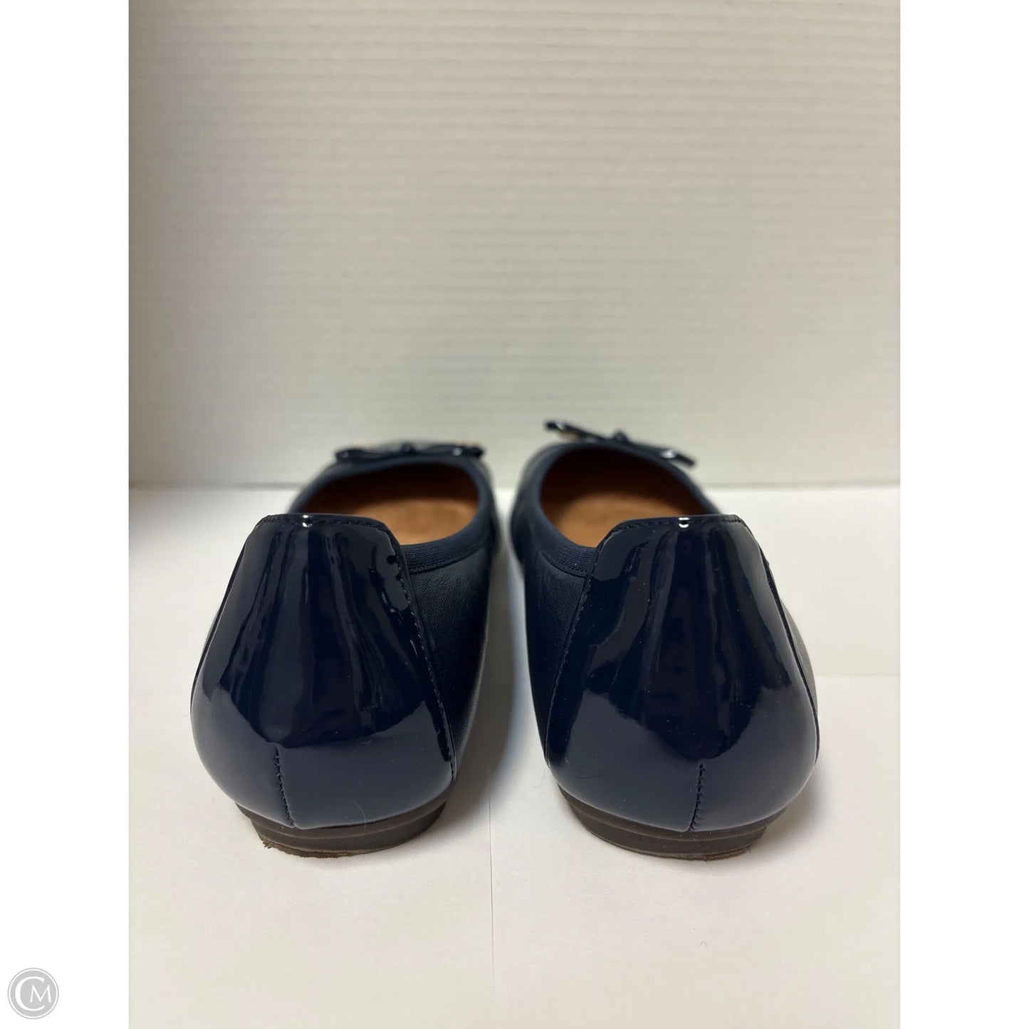 Shoes Flats By Vionic In Navy, Size: 7