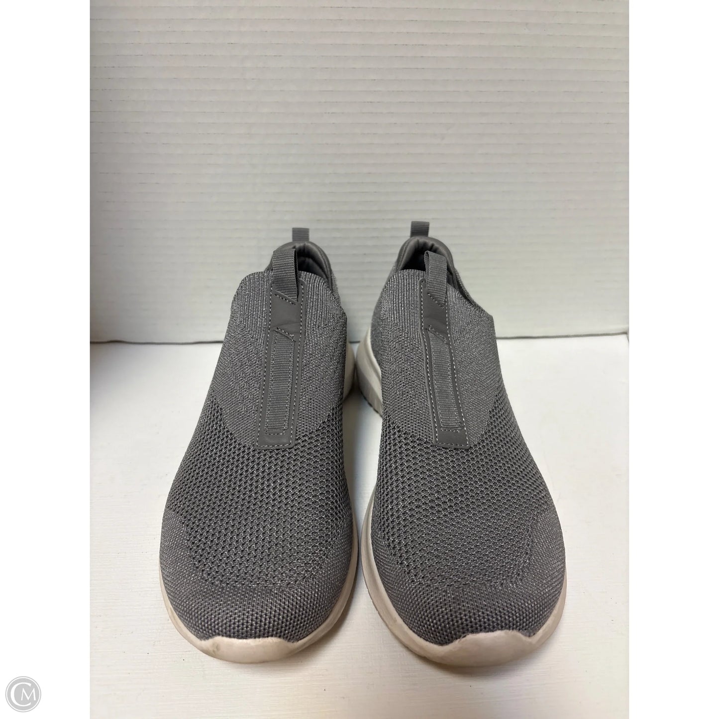 Shoes Athletic By Clothes Mentor In Grey, Size: 8.5