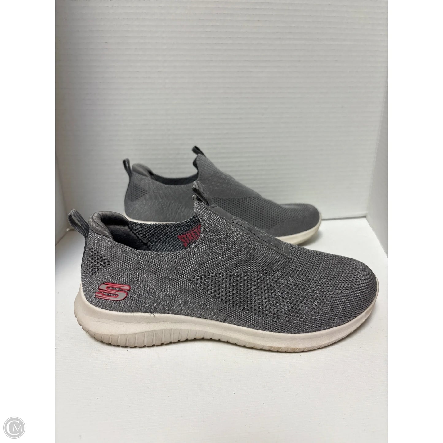 Shoes Athletic By Clothes Mentor In Grey, Size: 8.5