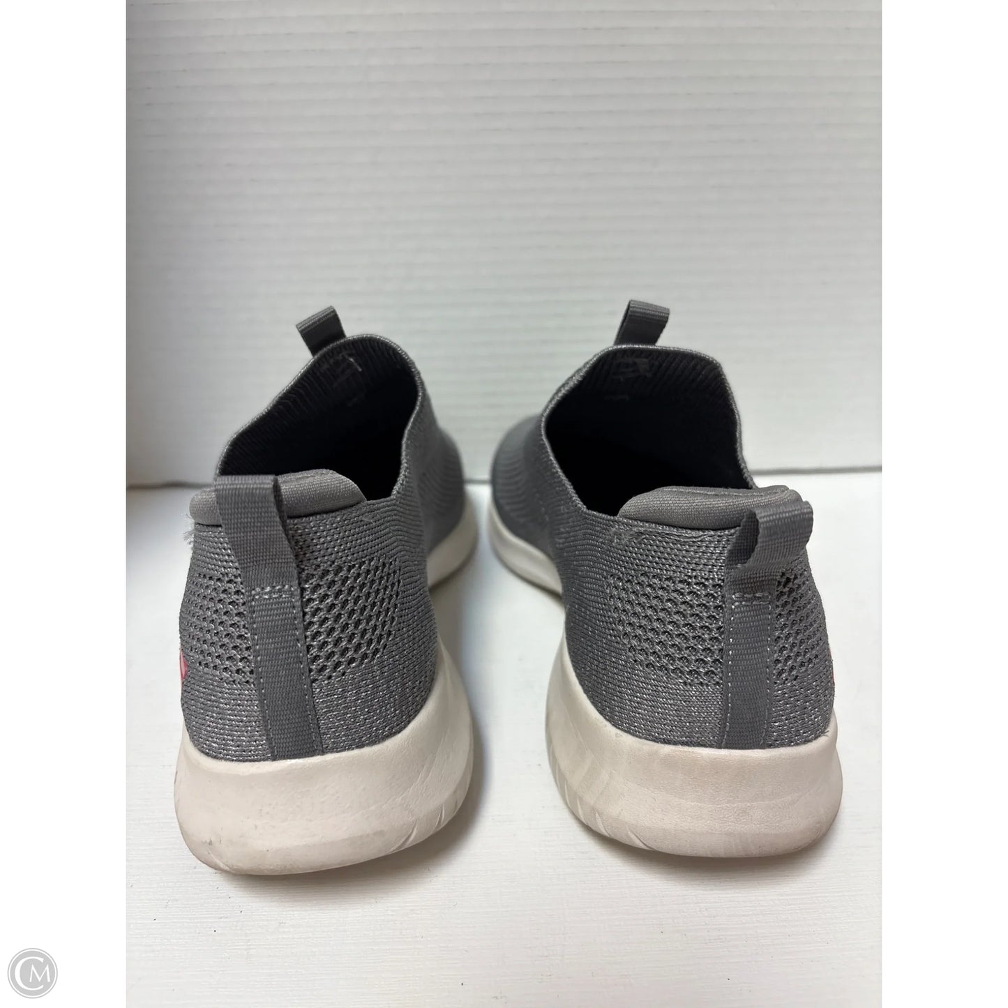 Shoes Athletic By Clothes Mentor In Grey, Size: 8.5
