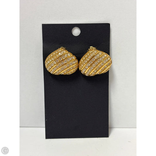 Earrings Clip By Cmf