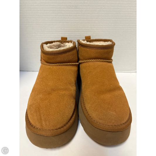 Boots Designer By Ugg In Brown, Size: 9
