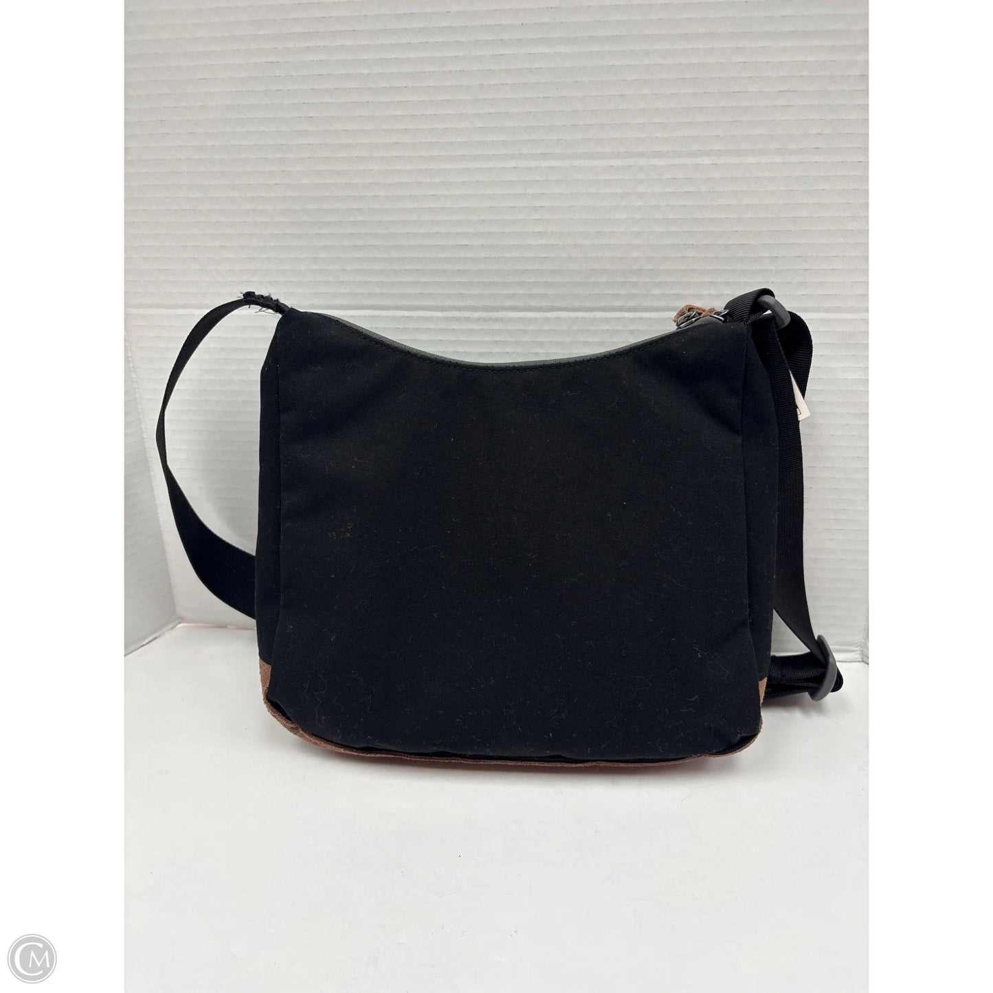 Handbag By Clothes Mentor, Size: Medium
