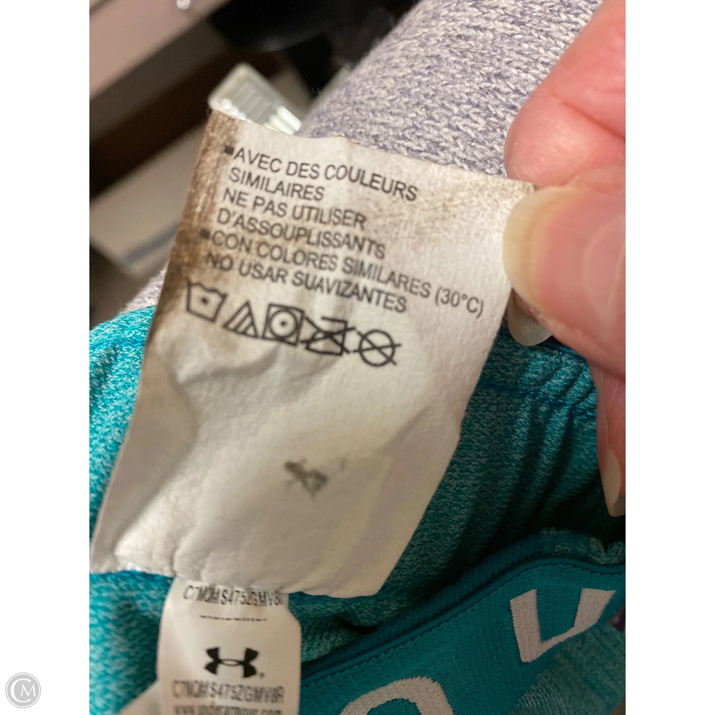 Athletic Shorts By Under Armour In Green, Size: M