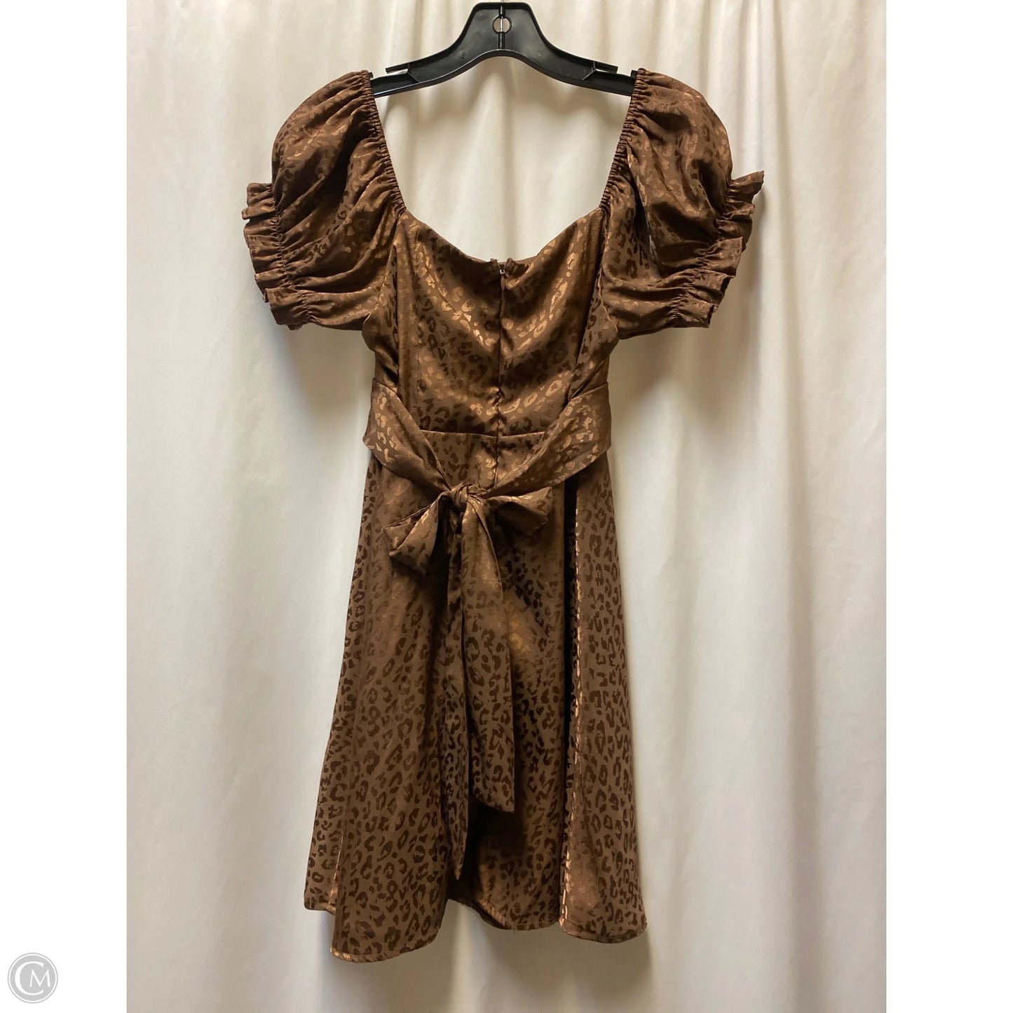 Dress Casual Short By Miami In Brown, Size: M