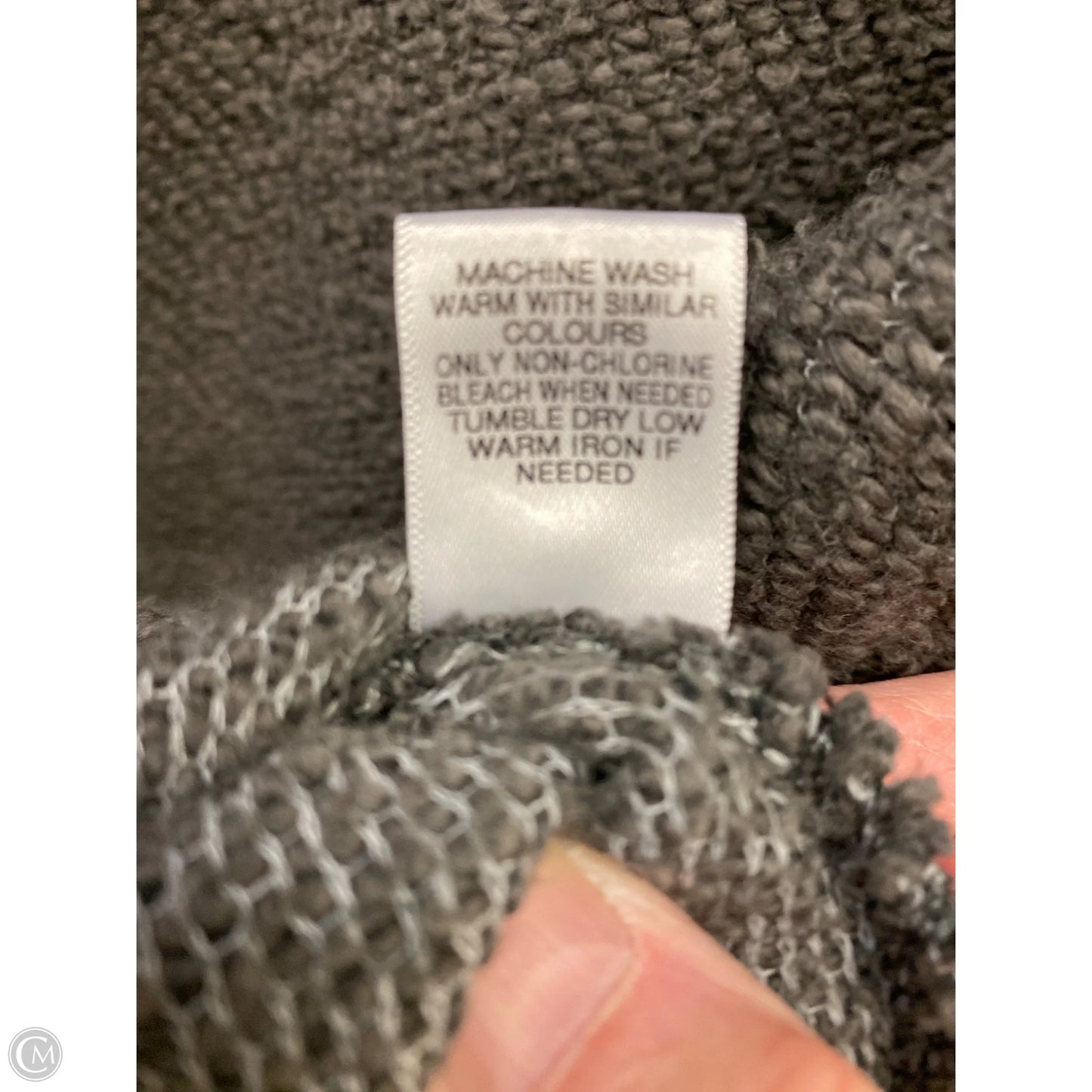 Sweater By Clothes Mentor In Grey, Size: L