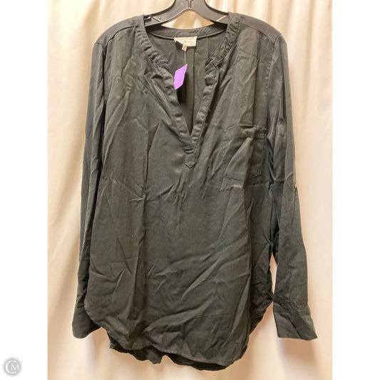 Top Long Sleeve By Lou And Grey In Black, Size: L