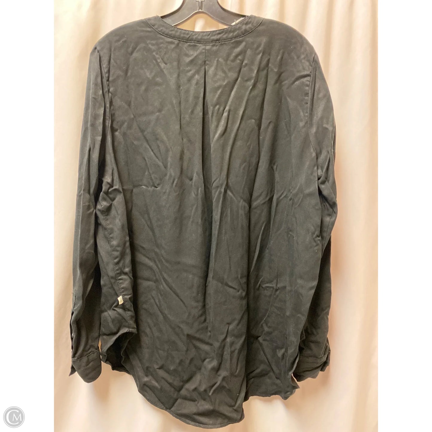 Top Long Sleeve By Lou And Grey In Black, Size: L