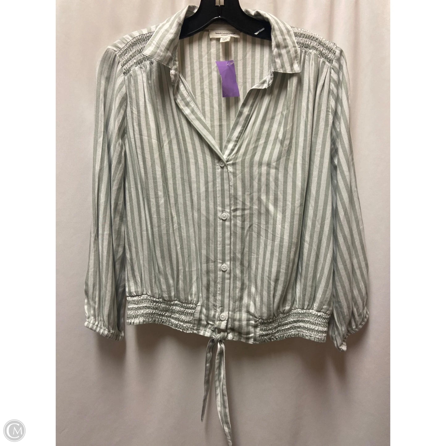 Top Long Sleeve By Beachlunchlounge In Green, Size: Xs