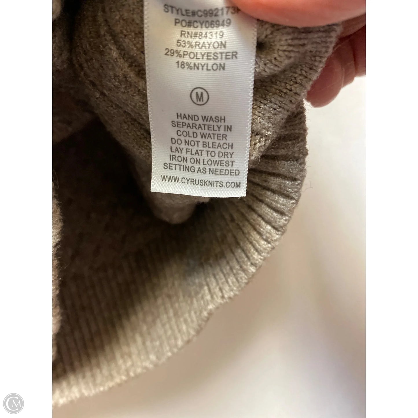 Sweater By Cyrus In Beige, Size: M