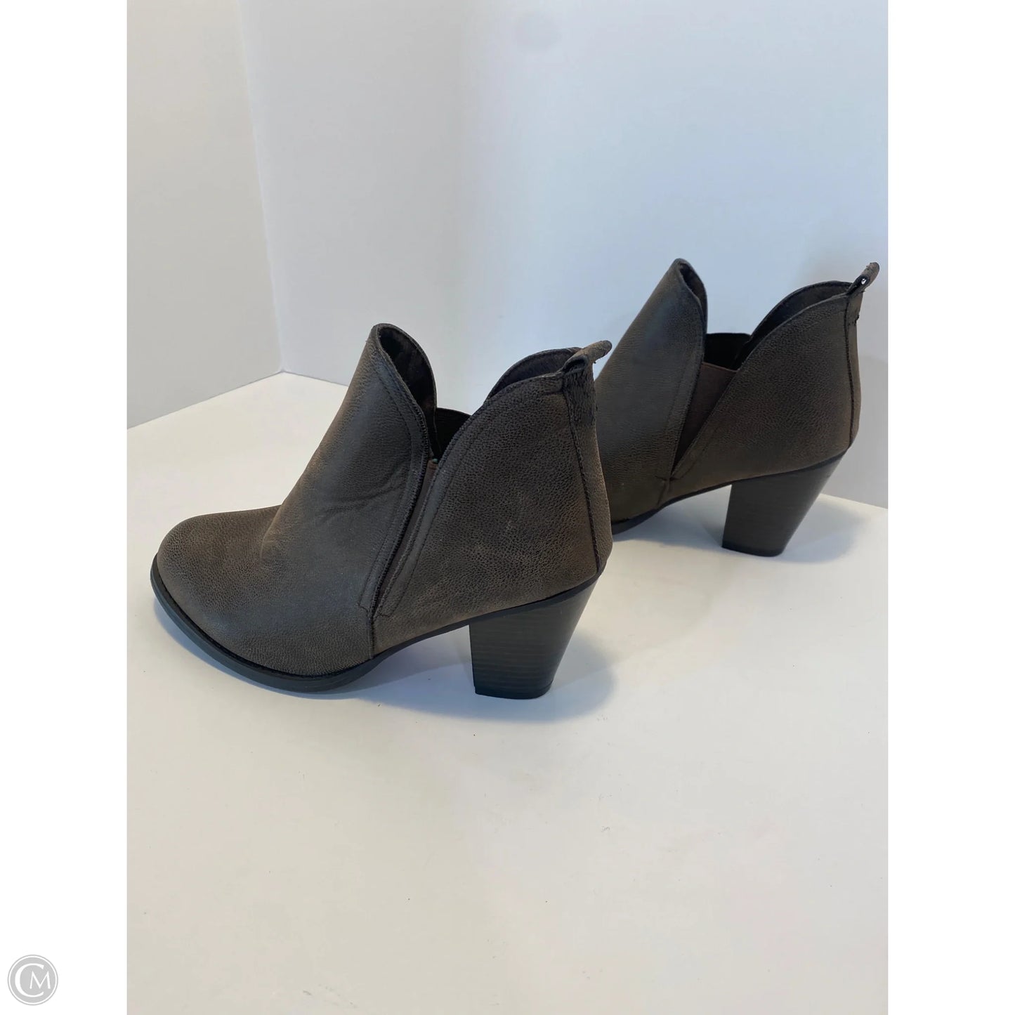 Boots Ankle Heels By Pierre Dumas In Taupe, Size: 8.5