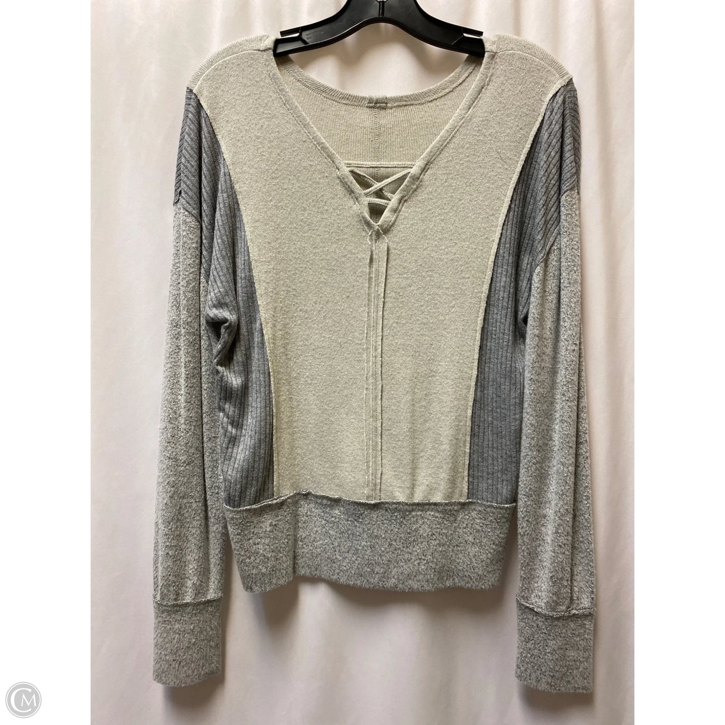 Sweater By Bke In Grey, Size: S
