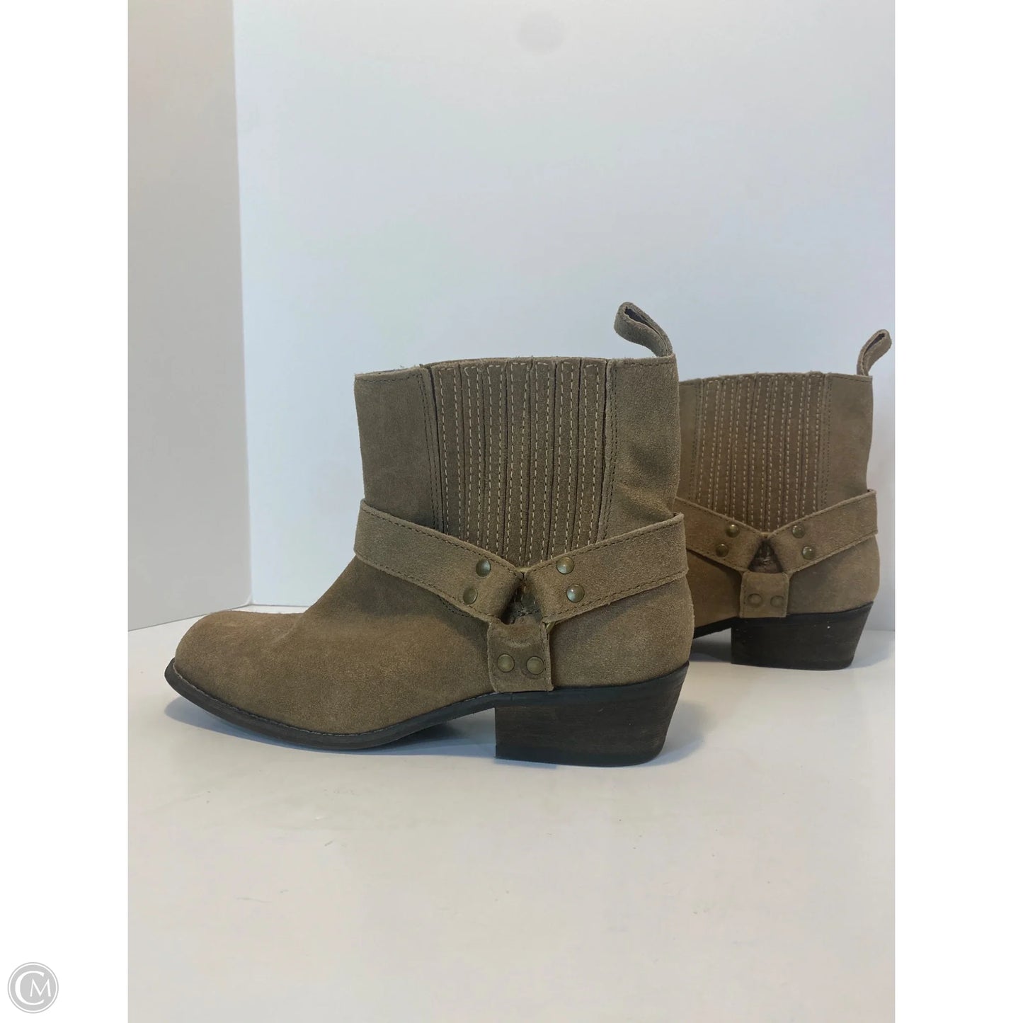 Boots Ankle Flats By Very Volatile In Brown, Size: 7