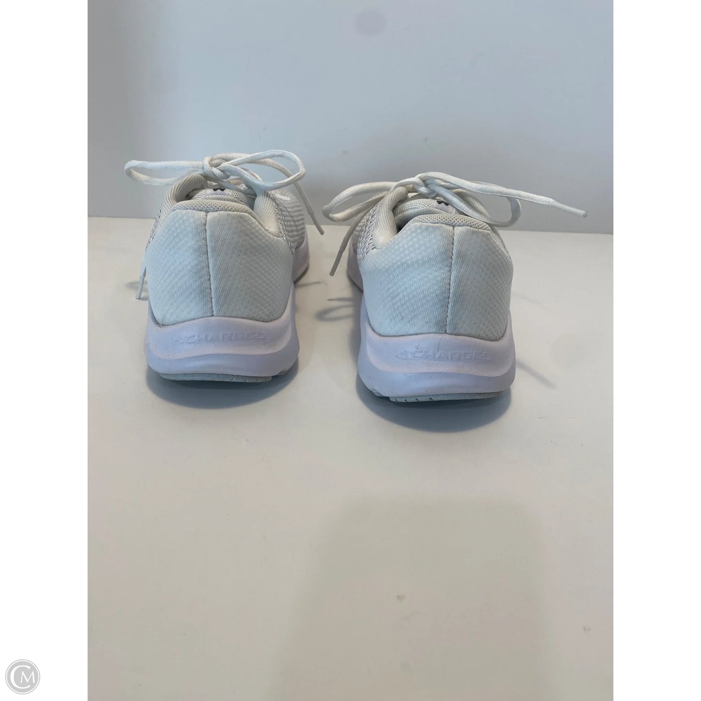Shoes Athletic By Under Armour In White, Size: 9