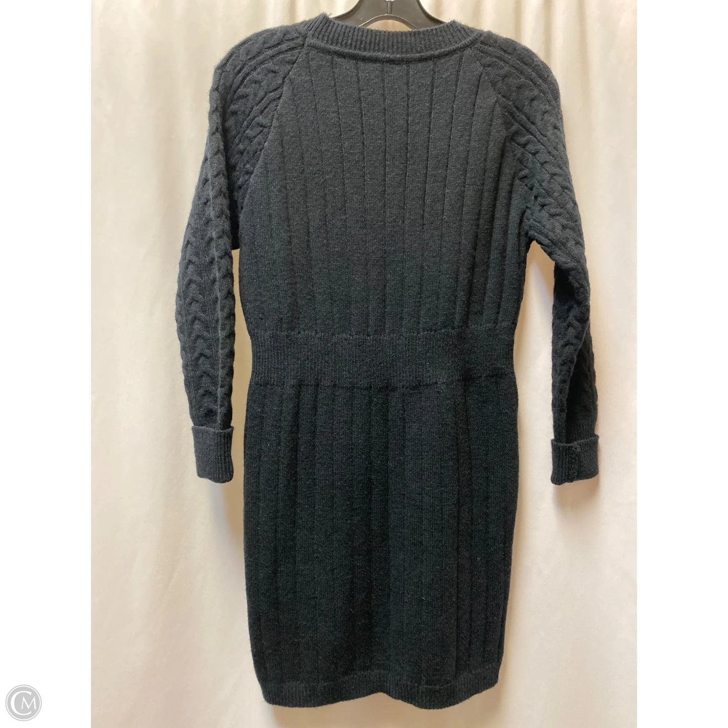 Dress Sweater By Clothes Mentor In Black, Size: L