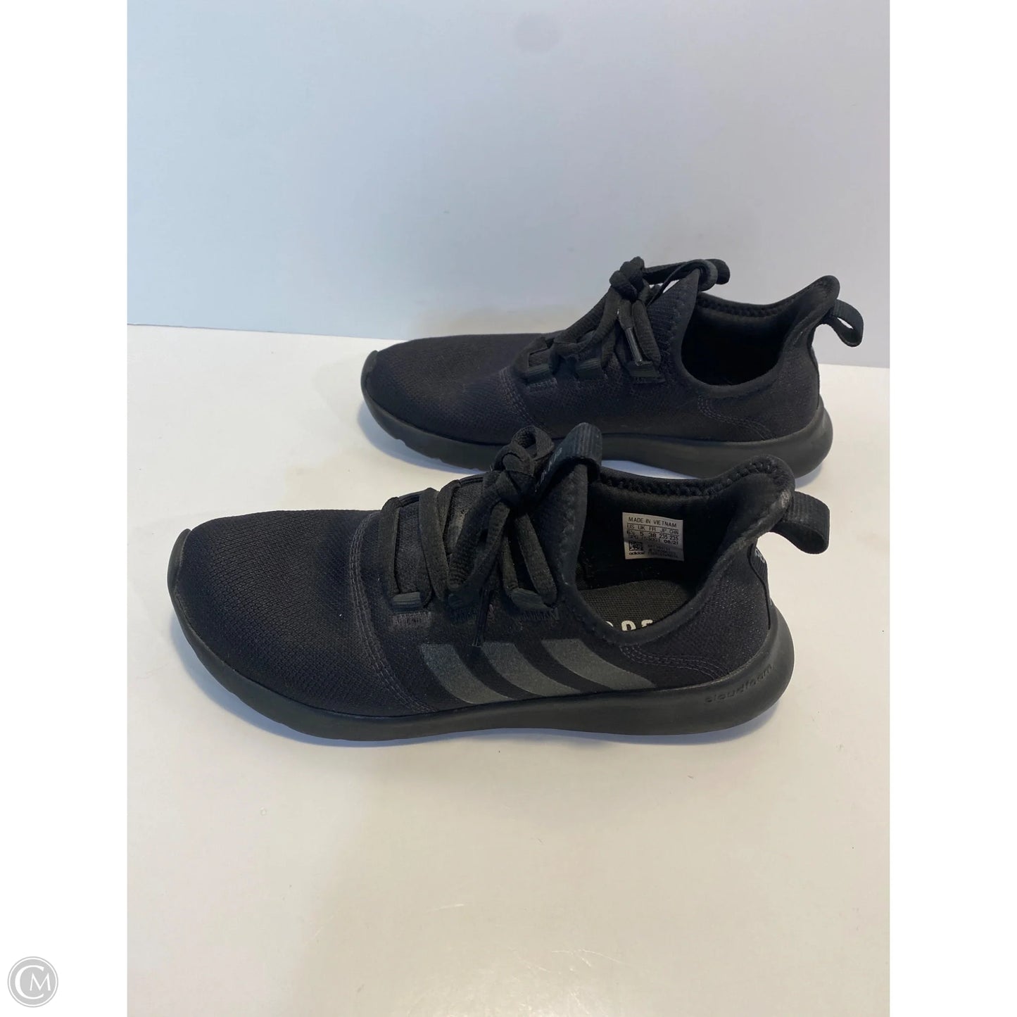 Shoes Athletic By Adidas In Black, Size: 6.5