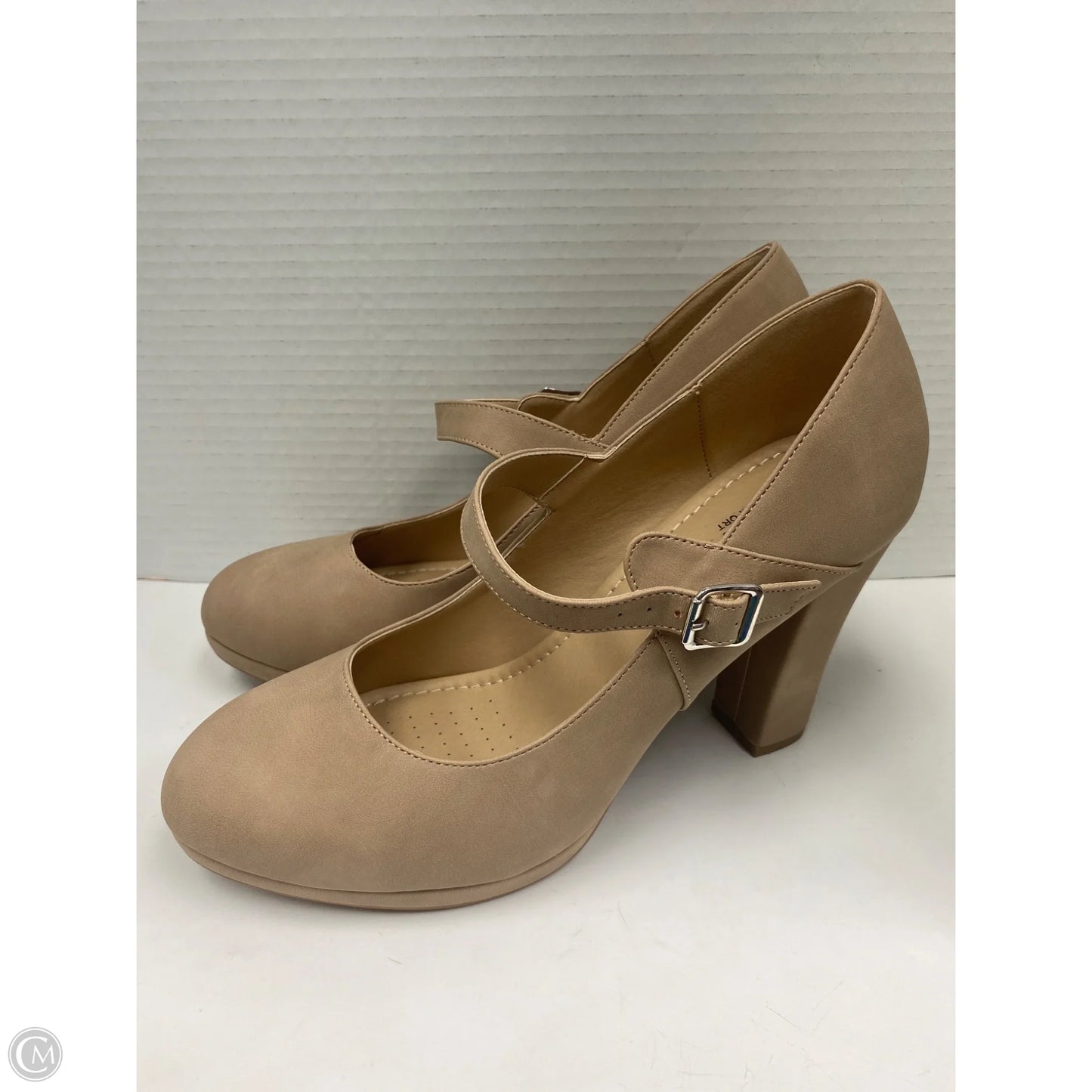 Shoes Heels Block By Clothes Mentor In Taupe, Size: 10