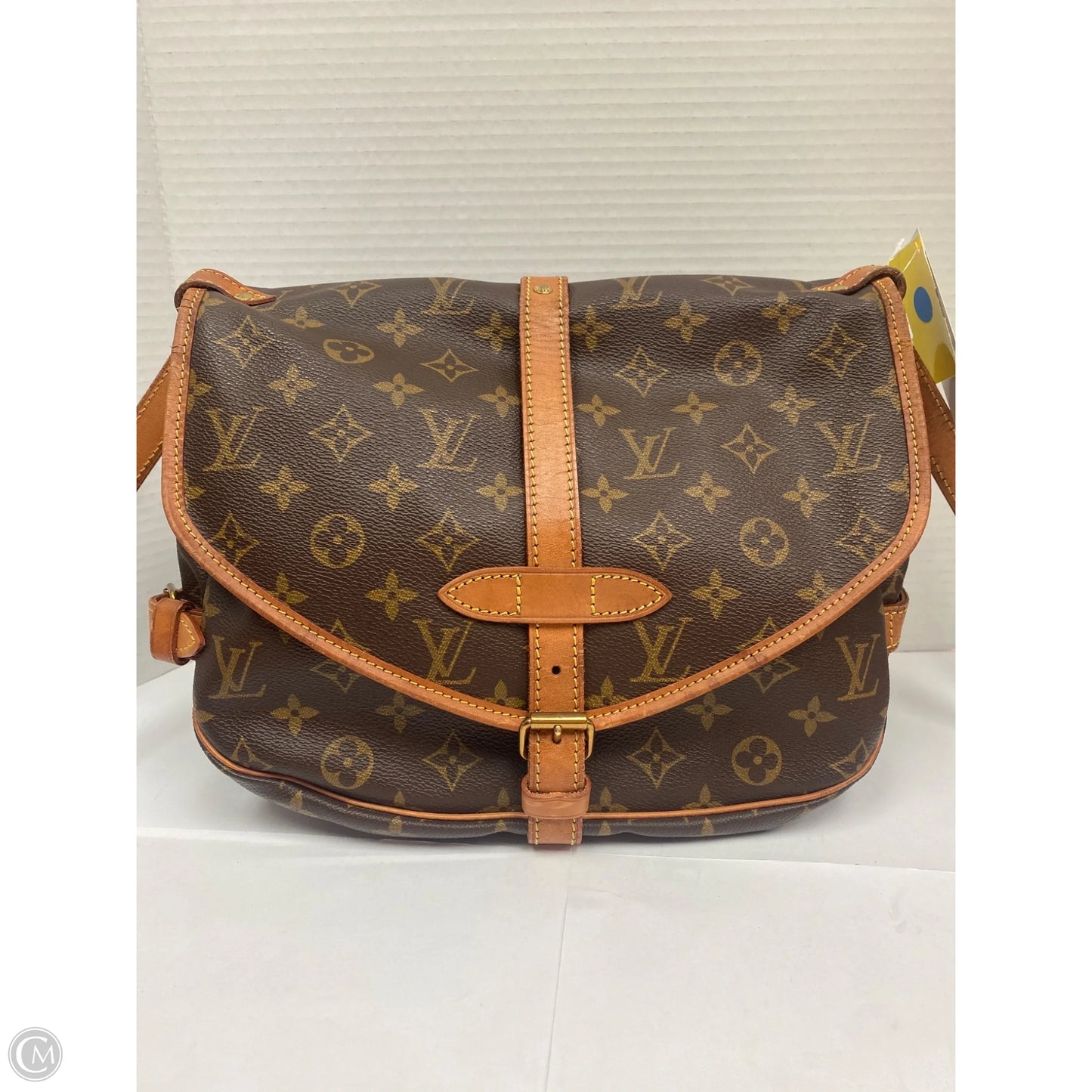 Handbag Luxury Designer By Louis Vuitton, Size: Medium