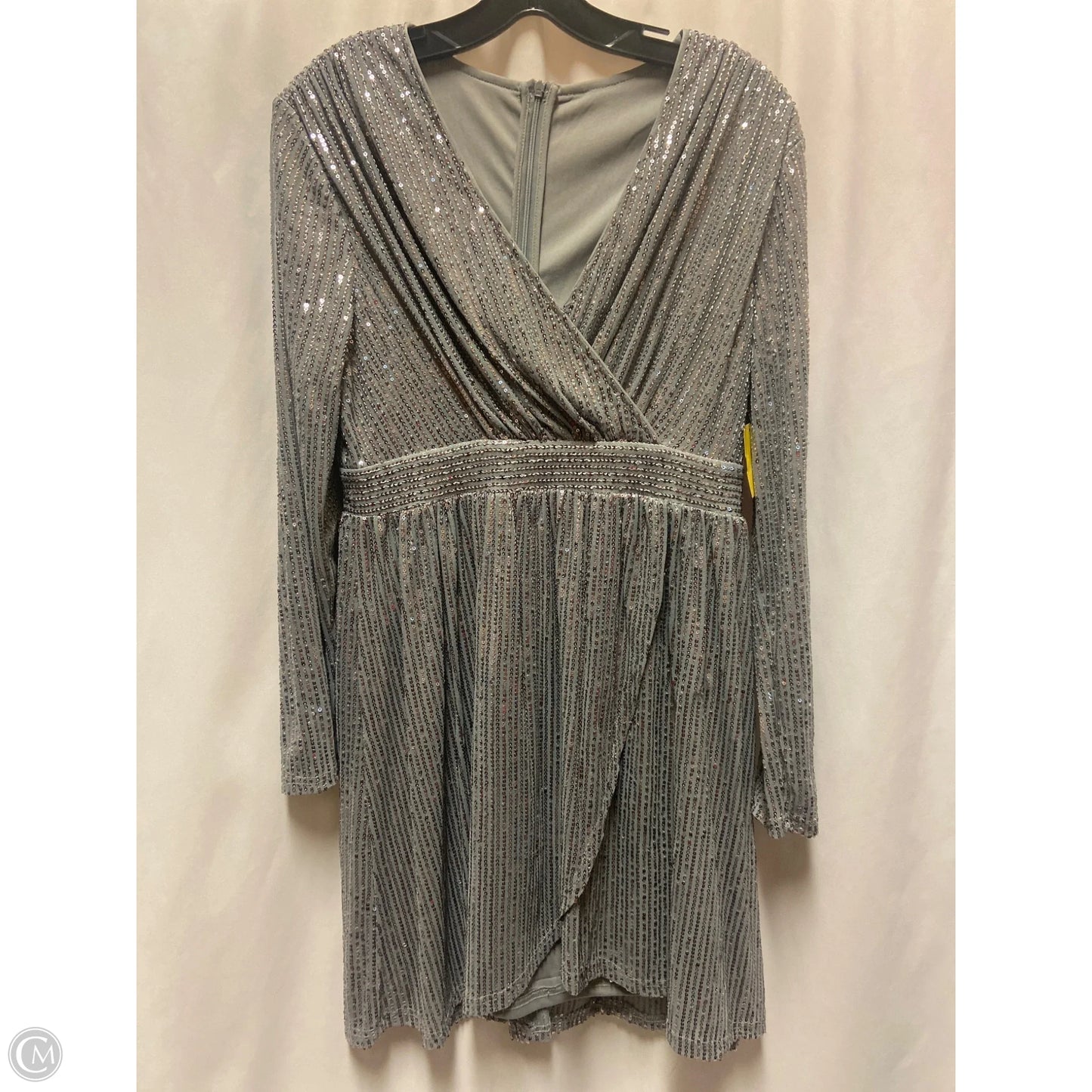Dress Casual Midi By Clothes Mentor In Silver, Size: L