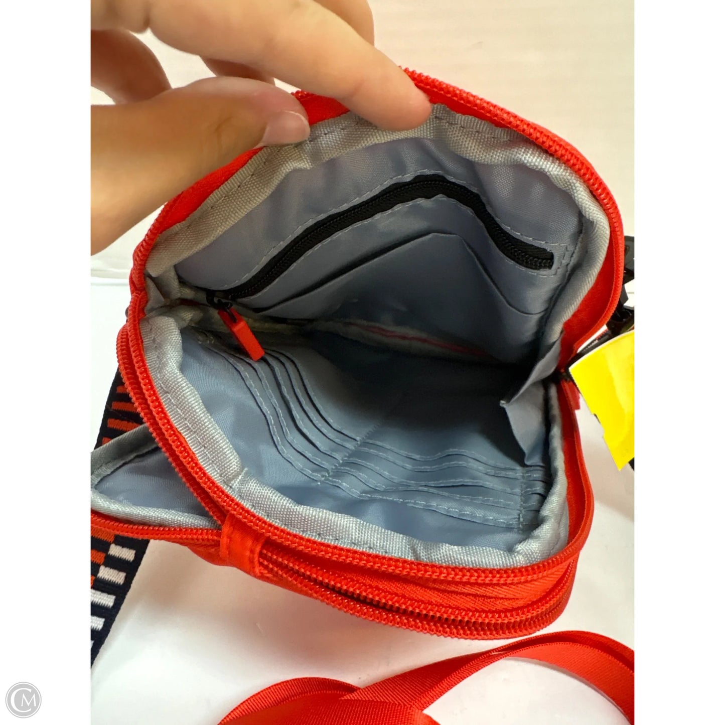Crossbody By Clothes Mentor, Size: Medium