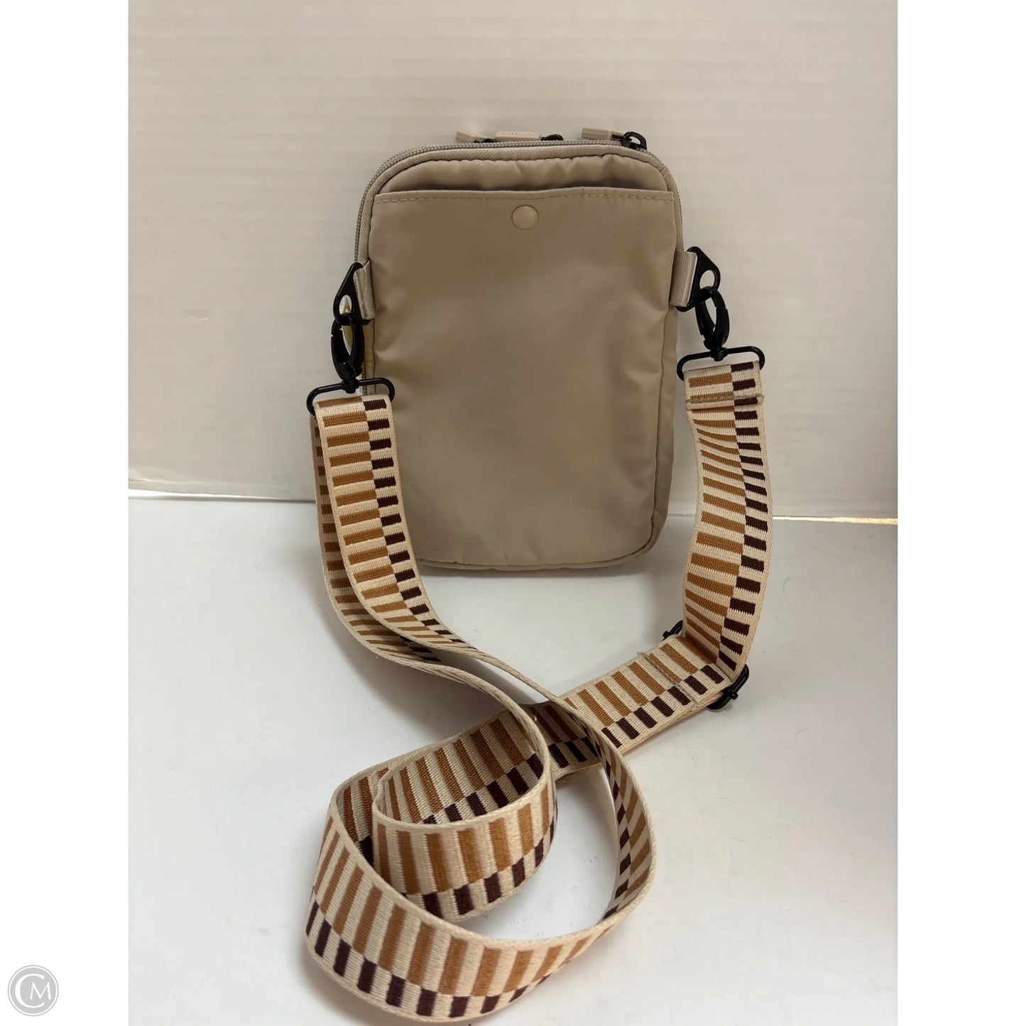 Crossbody By Clothes Mentor, Size: Medium