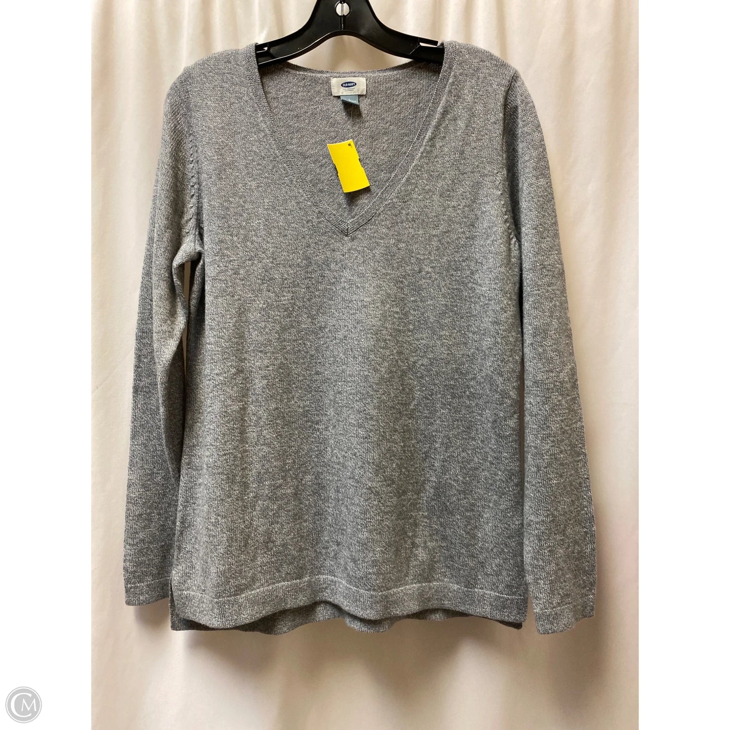 Sweater By Old Navy In Grey, Size: L