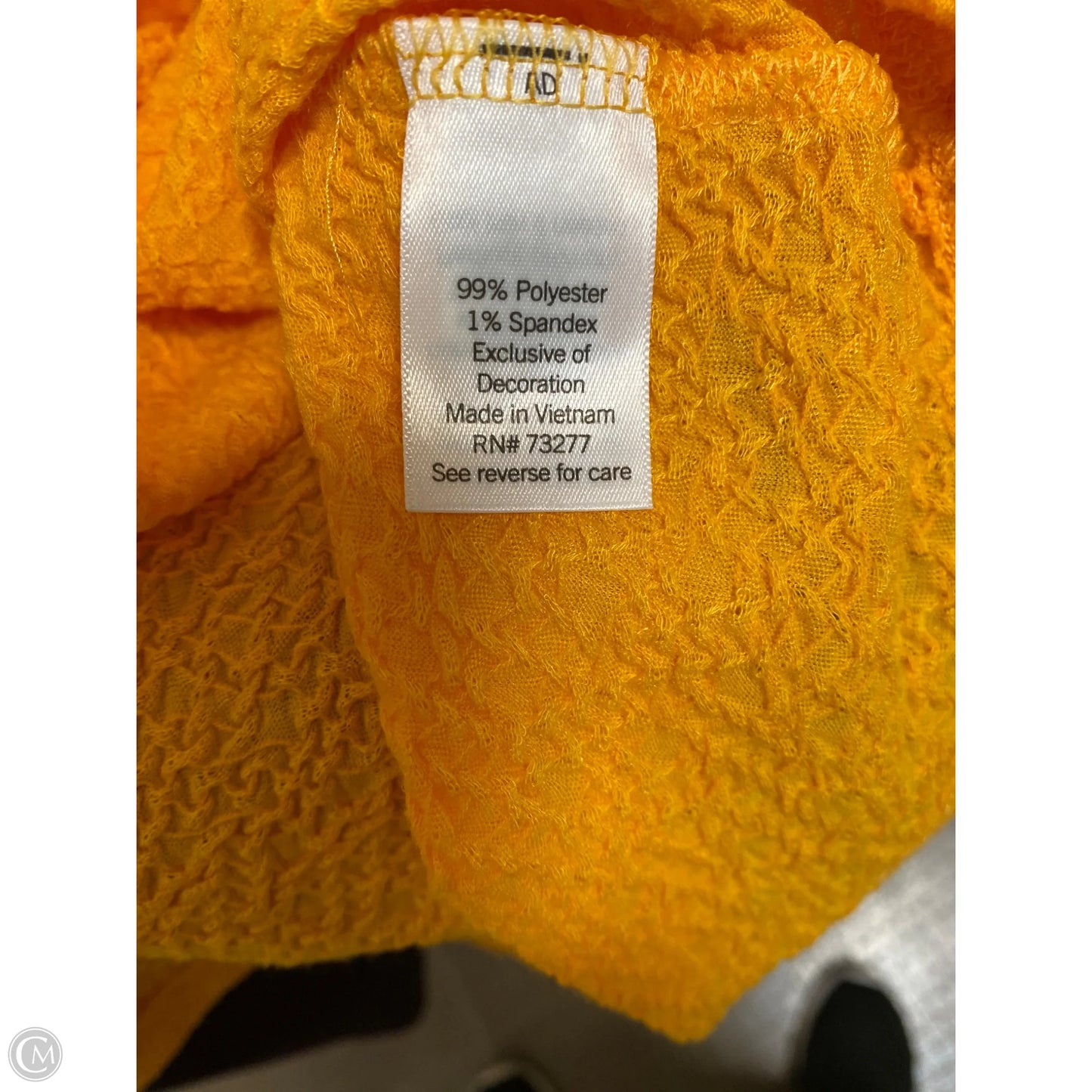 Top Long Sleeve By Clothes Mentor In Yellow, Size: S