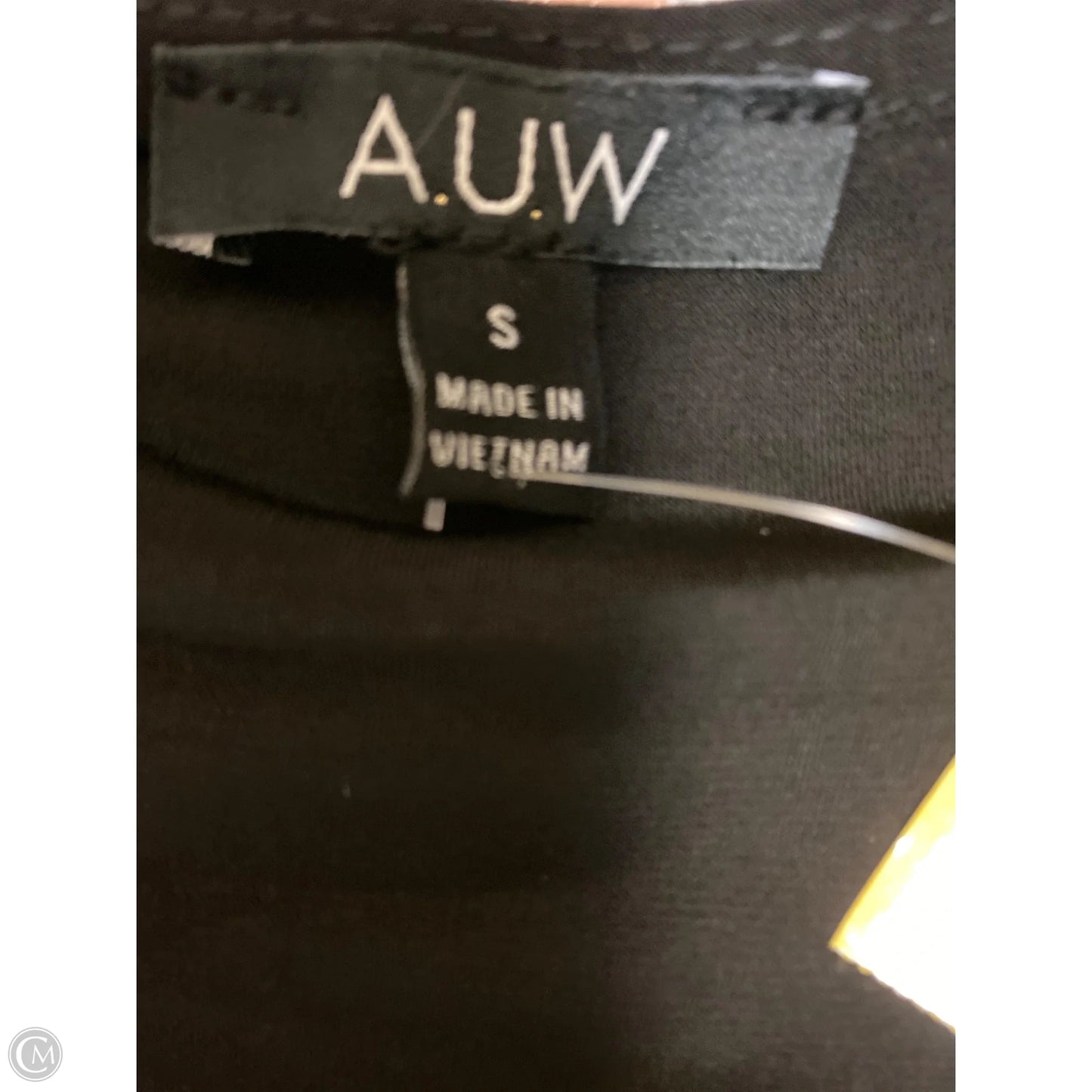 Top Short Sleeve By Auw In Black, Size: S