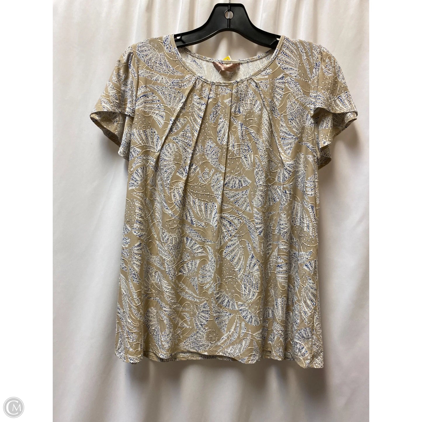Top Short Sleeve By Clothes Mentor In Beige, Size: S