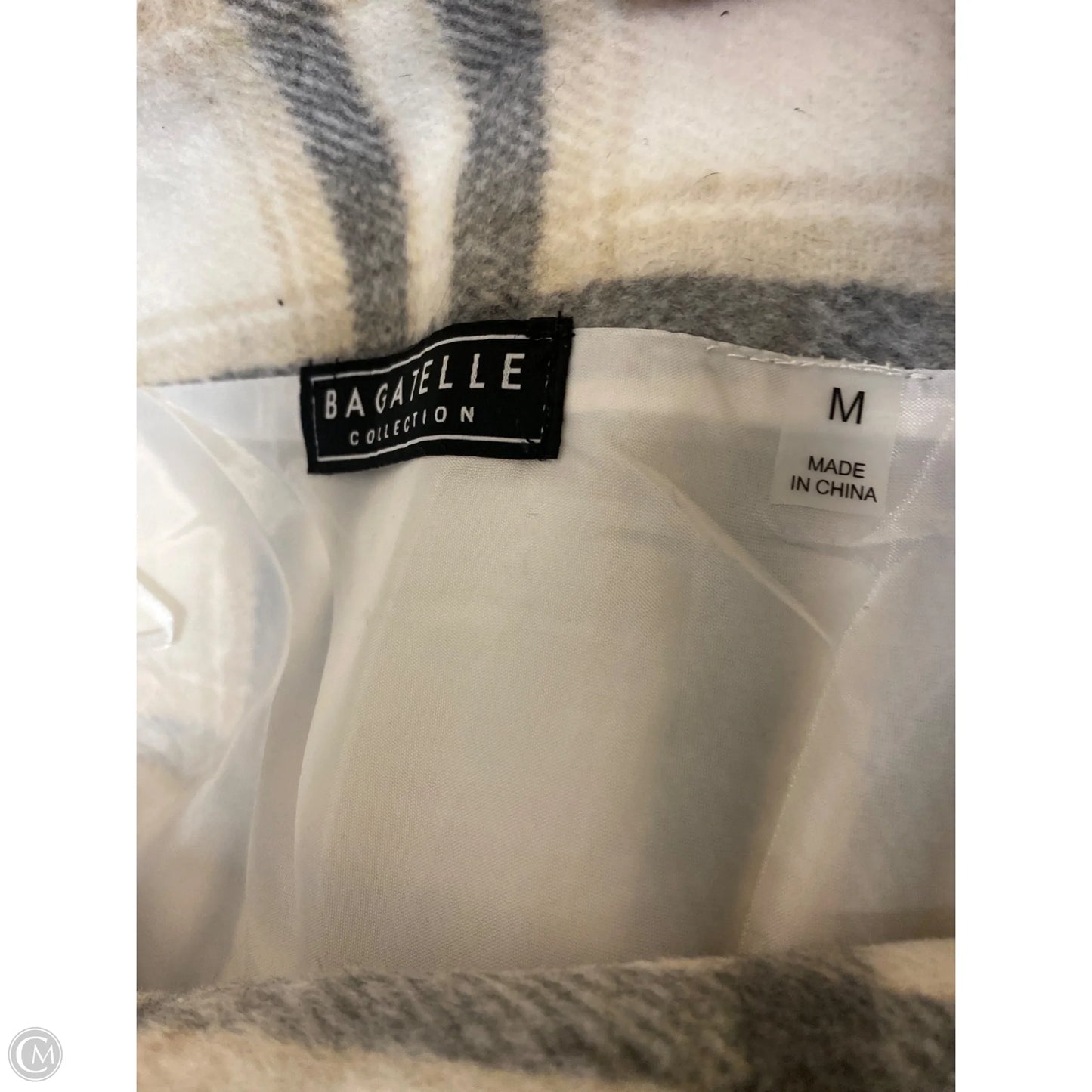 Skirt Mini & Short By Bagatelle In Cream, Size: M