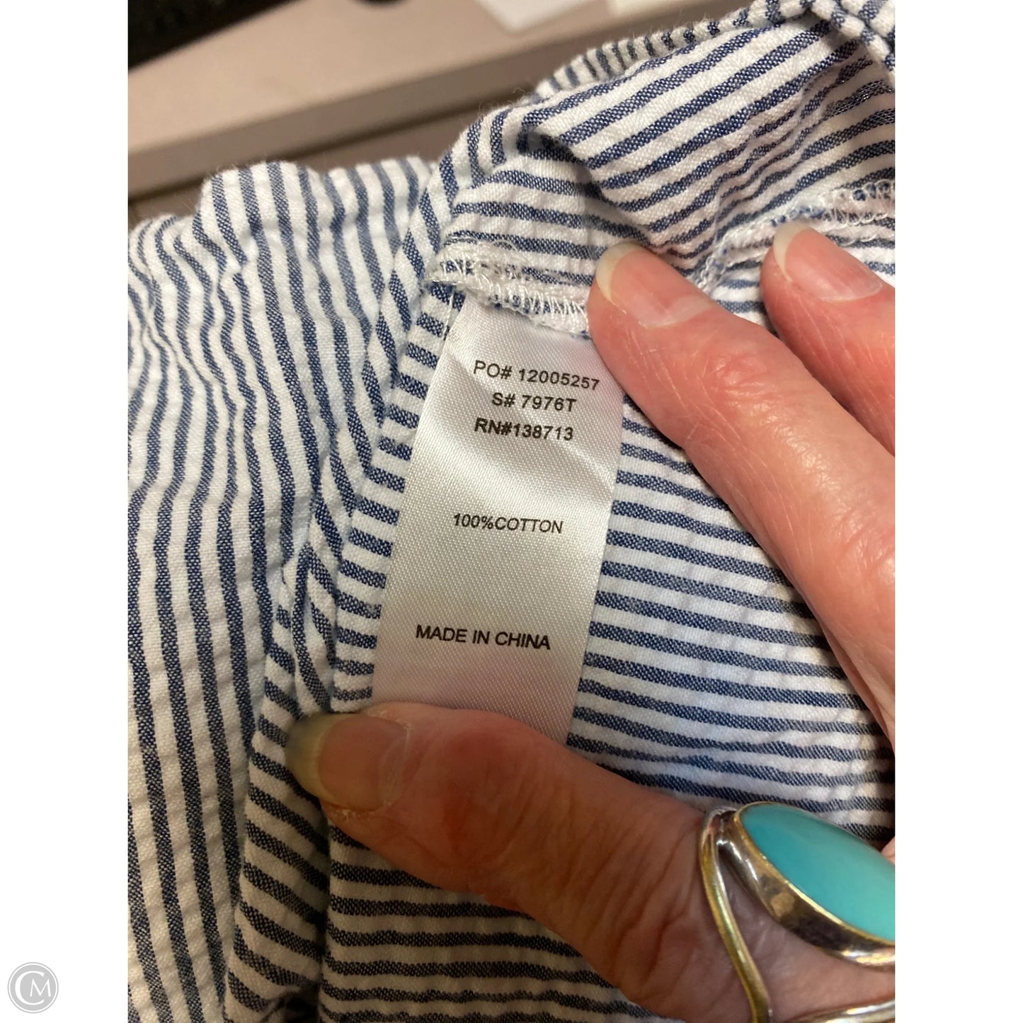 Top Long Sleeve By Doe & Rae In Blue, Size: L