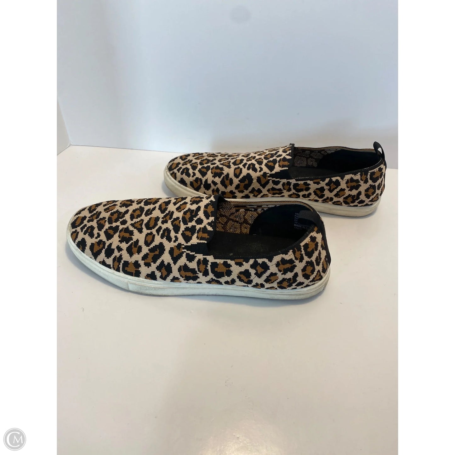 Shoes Flats By Torrid In Animal Print, Size: 12
